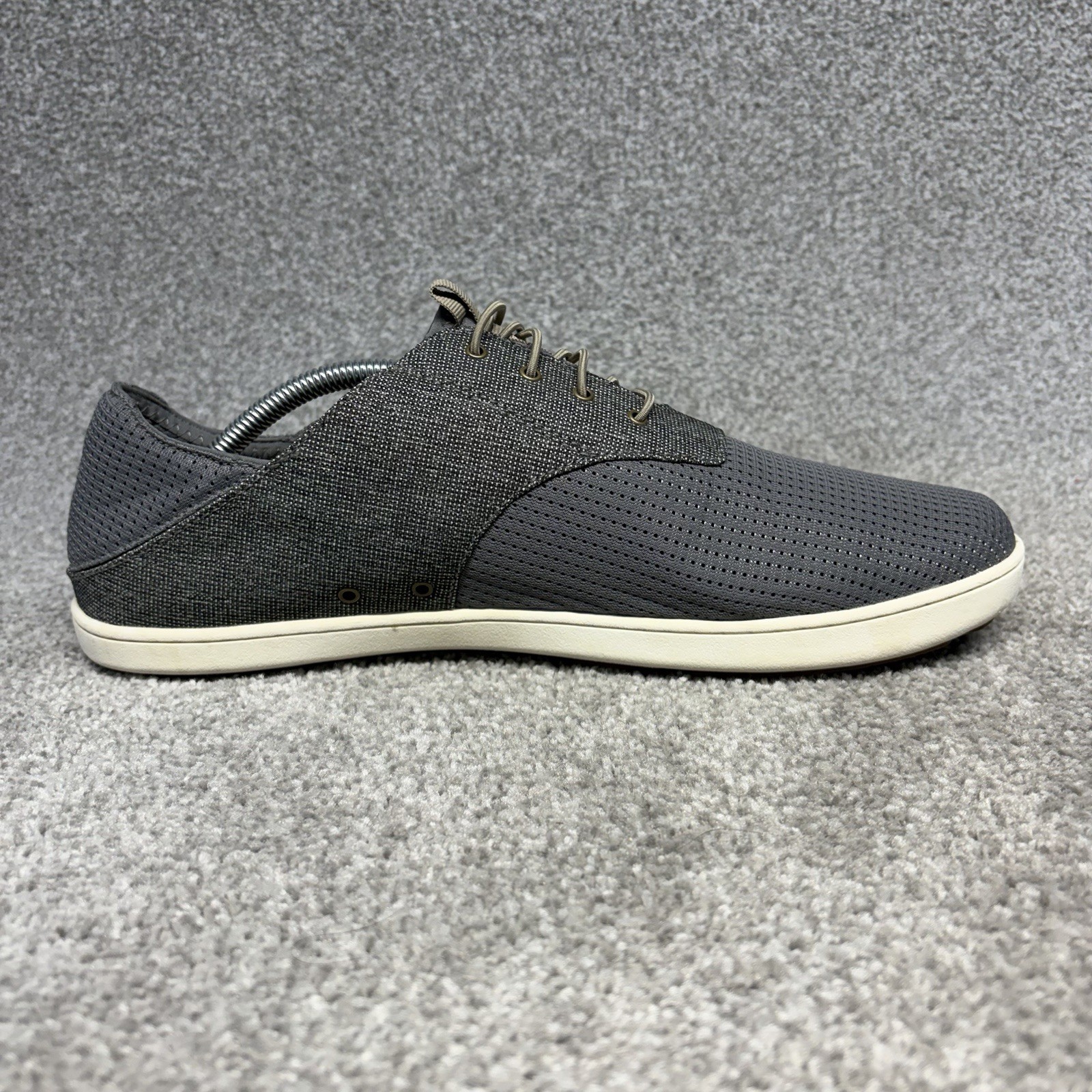 Olukai Nohea Moku Men’s Size 12 Grey White Casual Shoes Slip On Comfort Outdoors