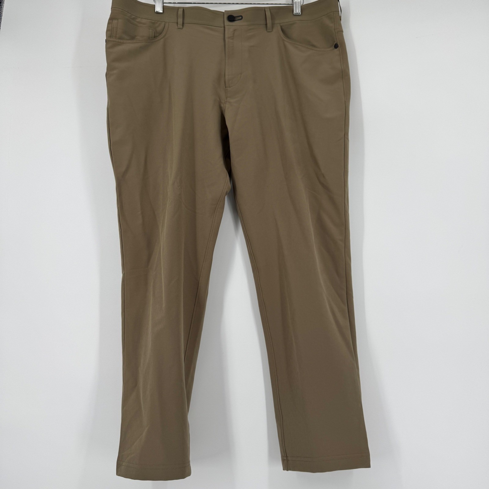Public Rec All Day Every Day Pant Straight Leg Tan Tan Mens 38×30 * Performance