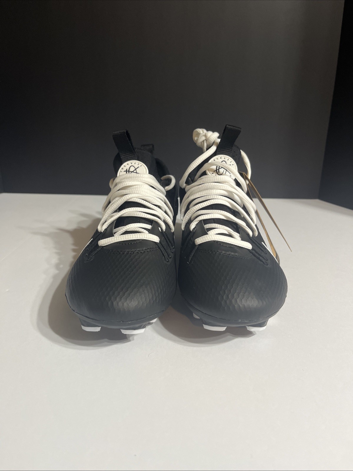 Nike Huarache 9 Elite Low LAX Black/White Size 8