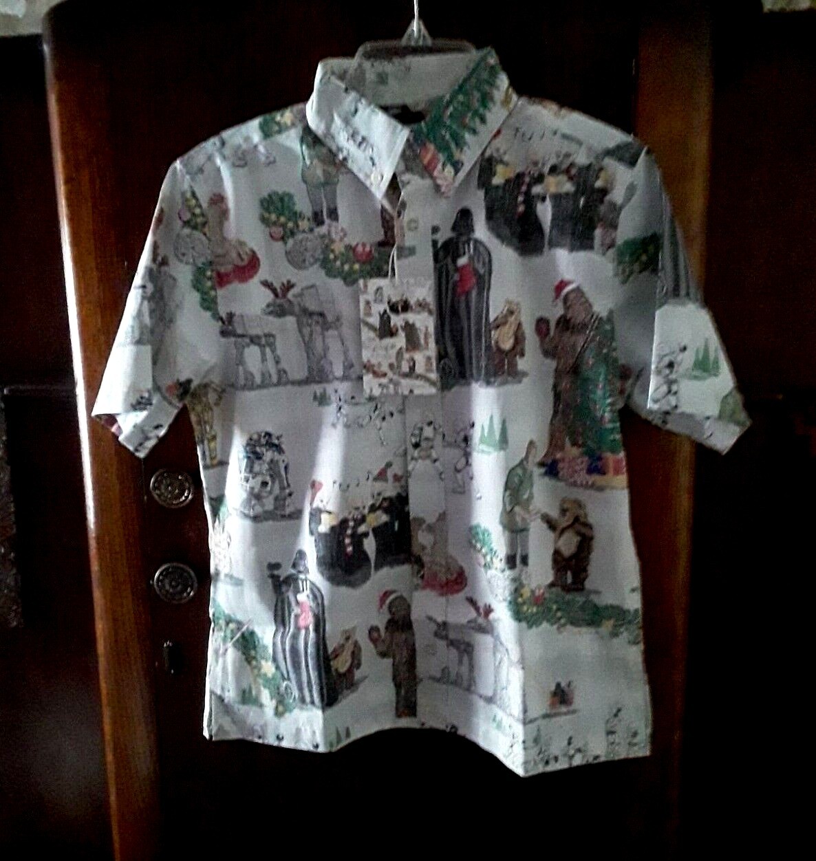 Reyn Spooner Boy’s A STAR WARS SITHMAS Christmas Glacier FB Large Shirt