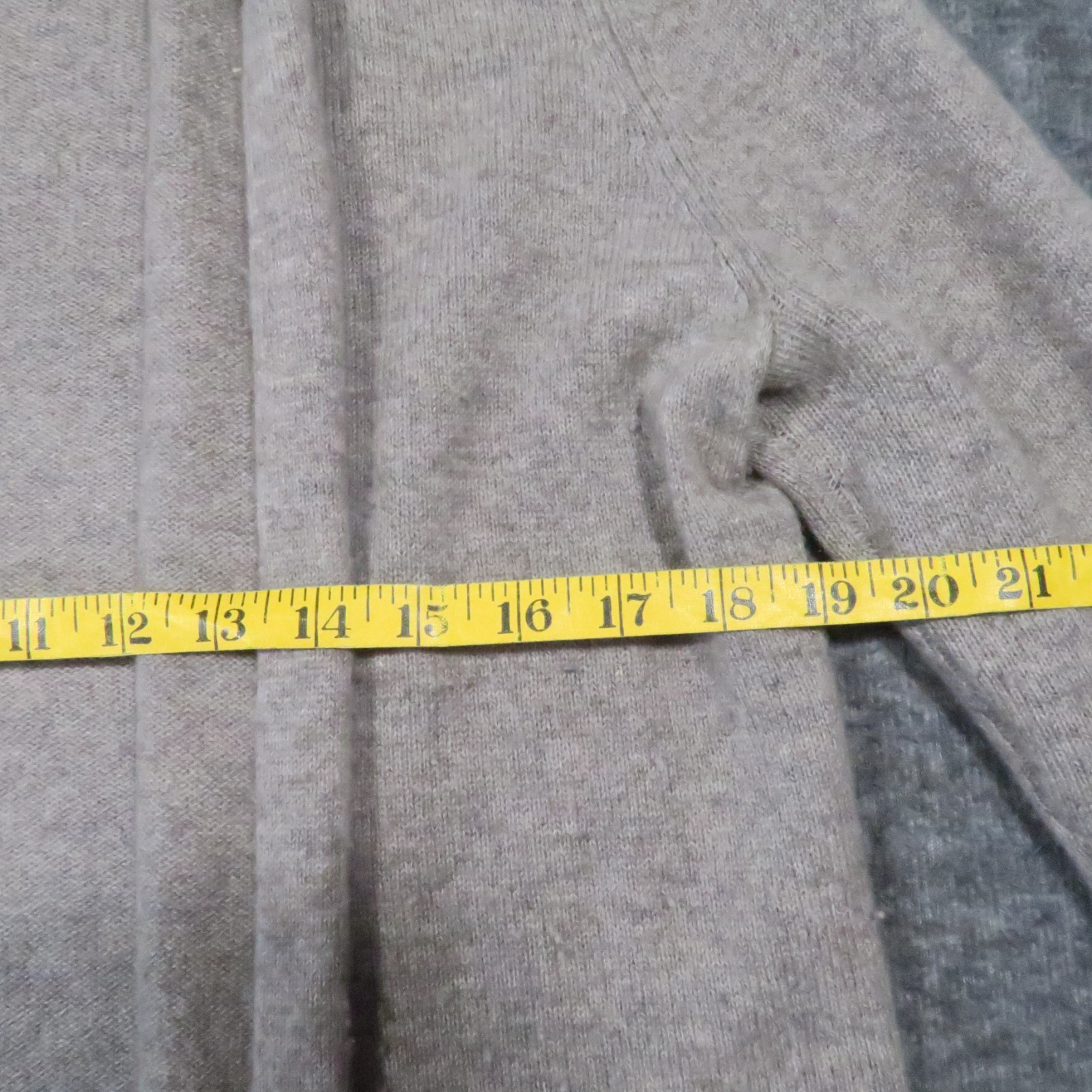 Tahari Pure Luxe Cashmere Cardigan M Beige Open Front Shawl Minimalist Luxury