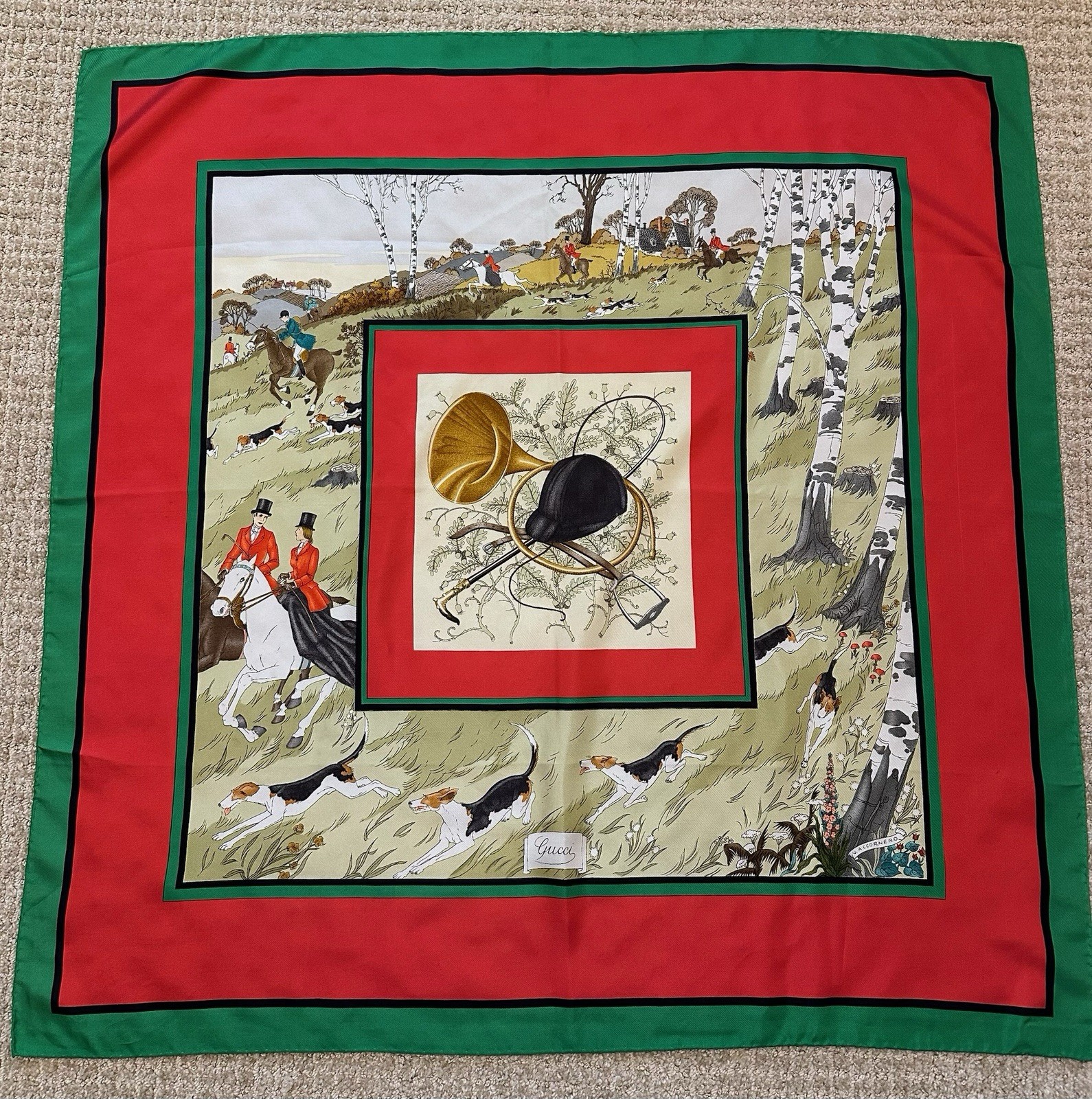 Gucci Silk Twill Square Scarf Red Green Equestrian Hunting Print Logo