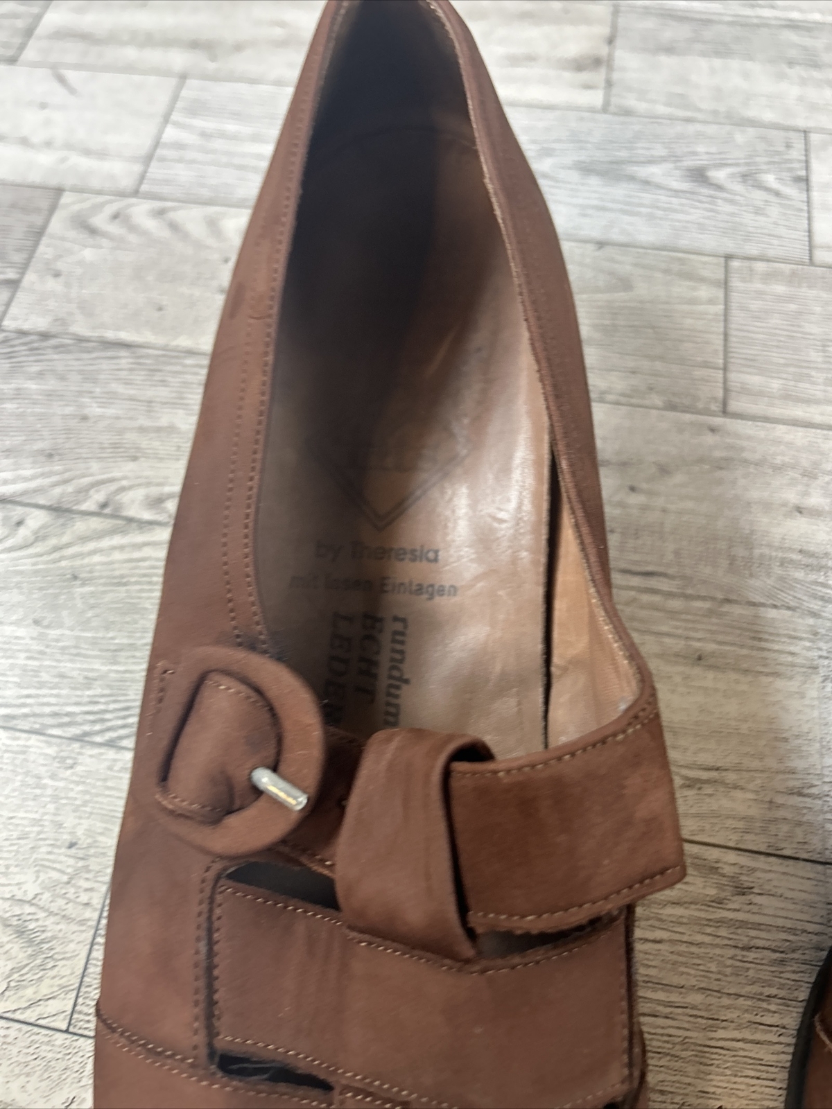 Women’s Fits by Theresia Brown Suede Comfort Flats Made In Germany US size 8 M