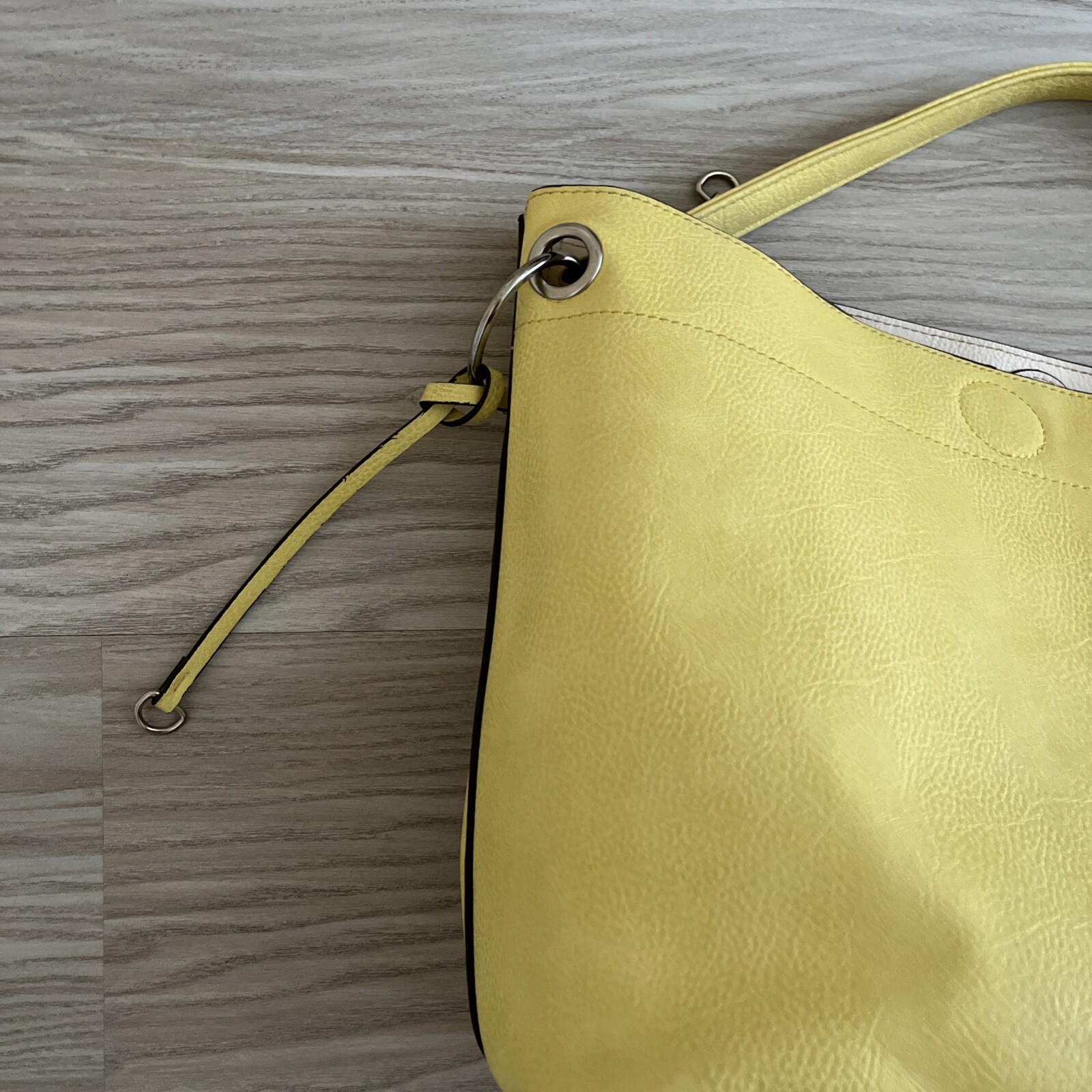Yellow Shoulder Tote Vegan Leather LG Bag 12″W x 11″H x 7″D~7″ Strap Drop