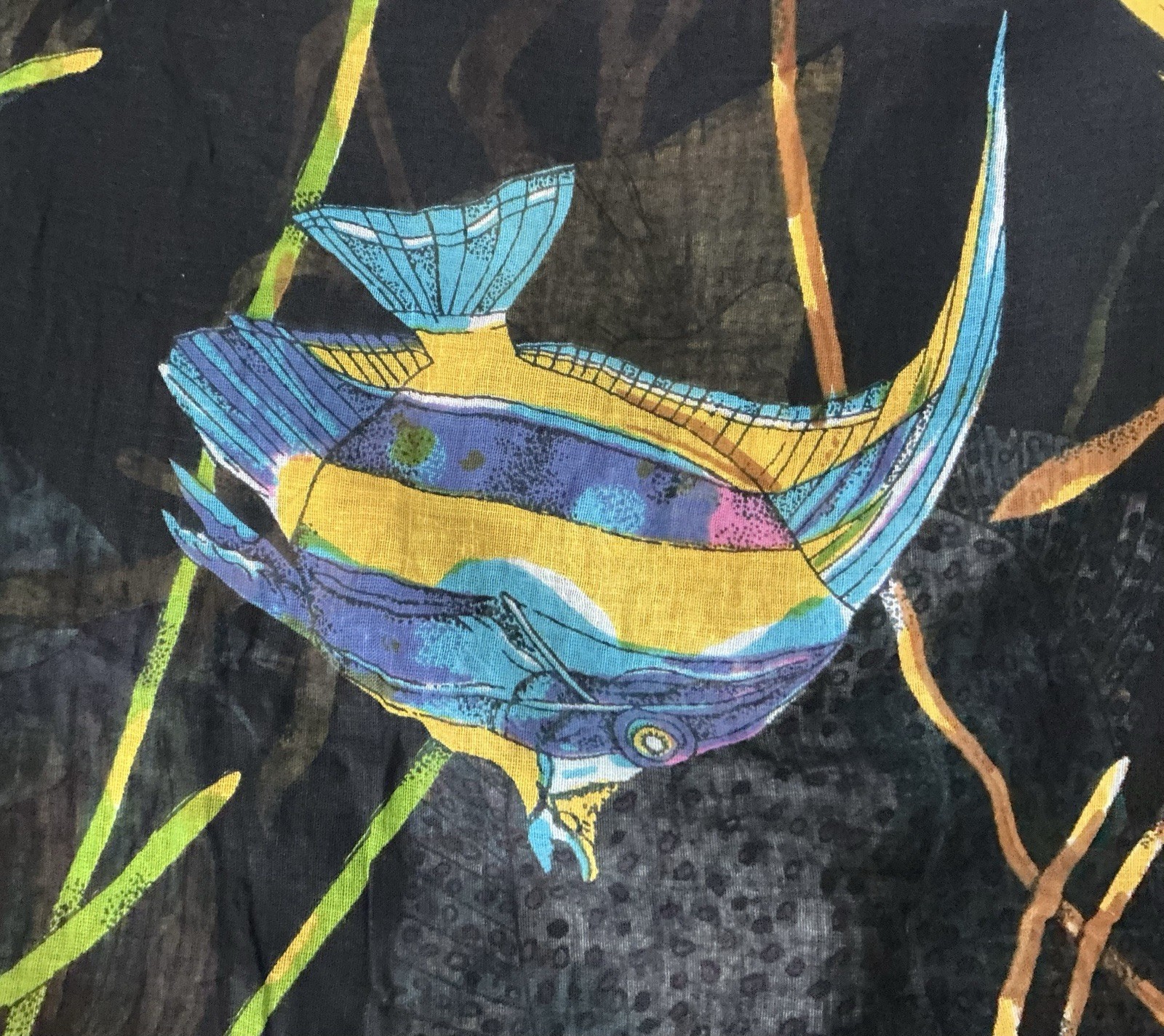Tropical Fish Design,Scarf,Beach Sarong,Tabl Runner,Beaurtiful Design,Sz 44/68,