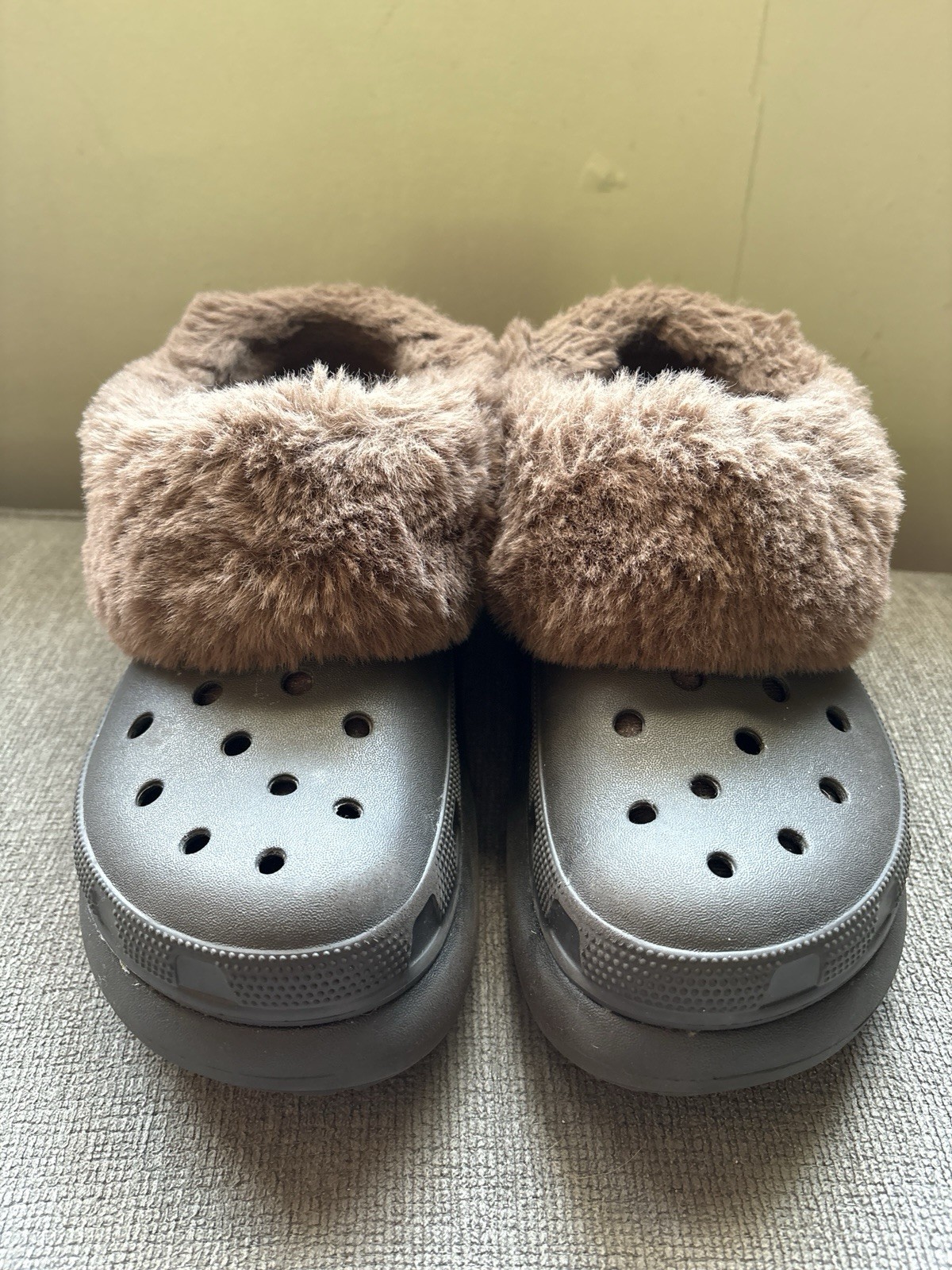 Crocs Furever Crush Sherpa Lined Platform Clogs Brown Platform W 8 M 6
