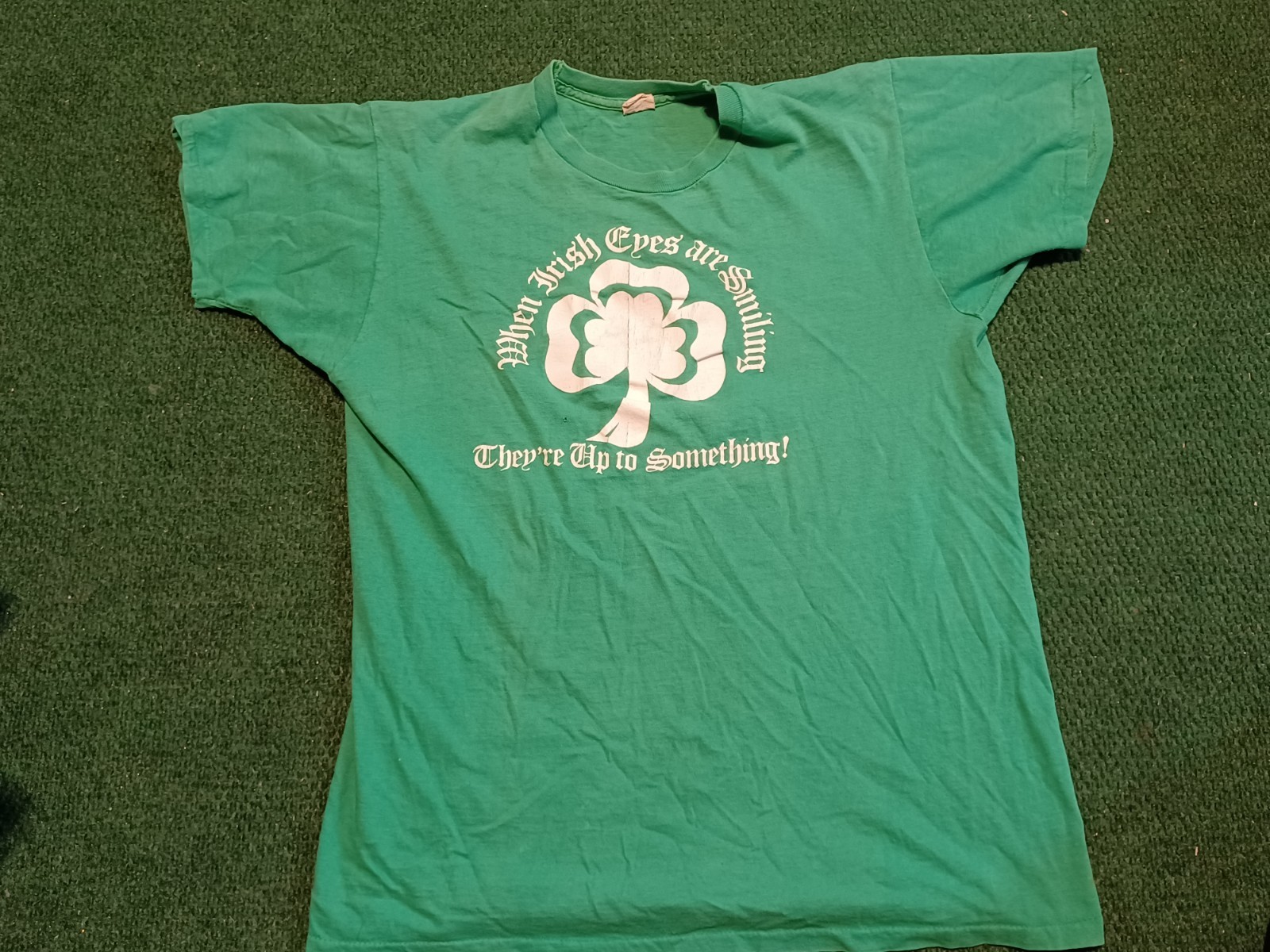 Vintage 80s Screen Stars t shirt M Irish Eyes Are Smiling single stitch green