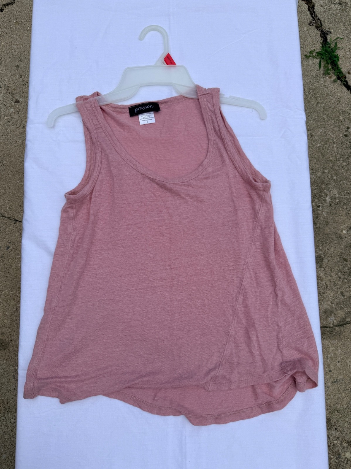 Women’s Summer Tops Size Small — 4 piece pink & orange top lot