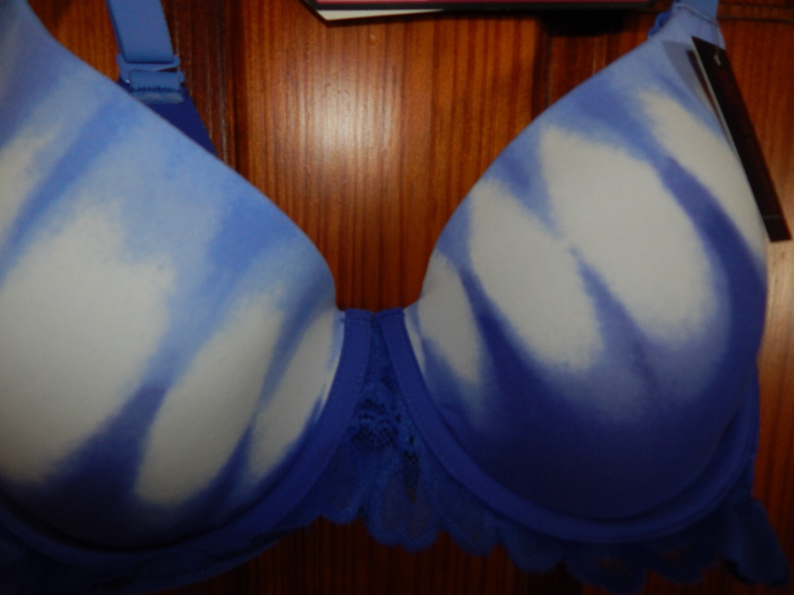 NOBO BLUE T-SHIRT BRA, STRETCH CUP, FLEXABLE COMFORT WIRE, SIZE 32 D, NWT