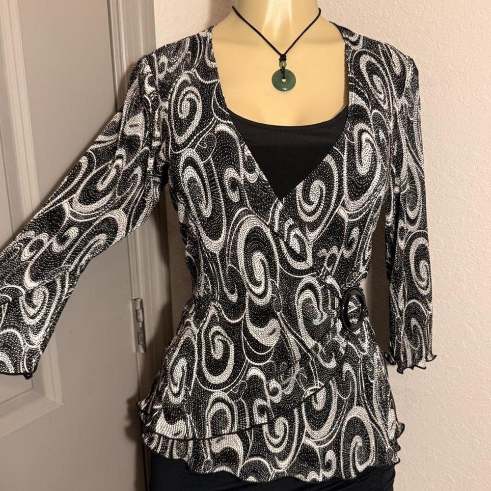Y2K Notations black & white swirl print wrap top with ruffle hem