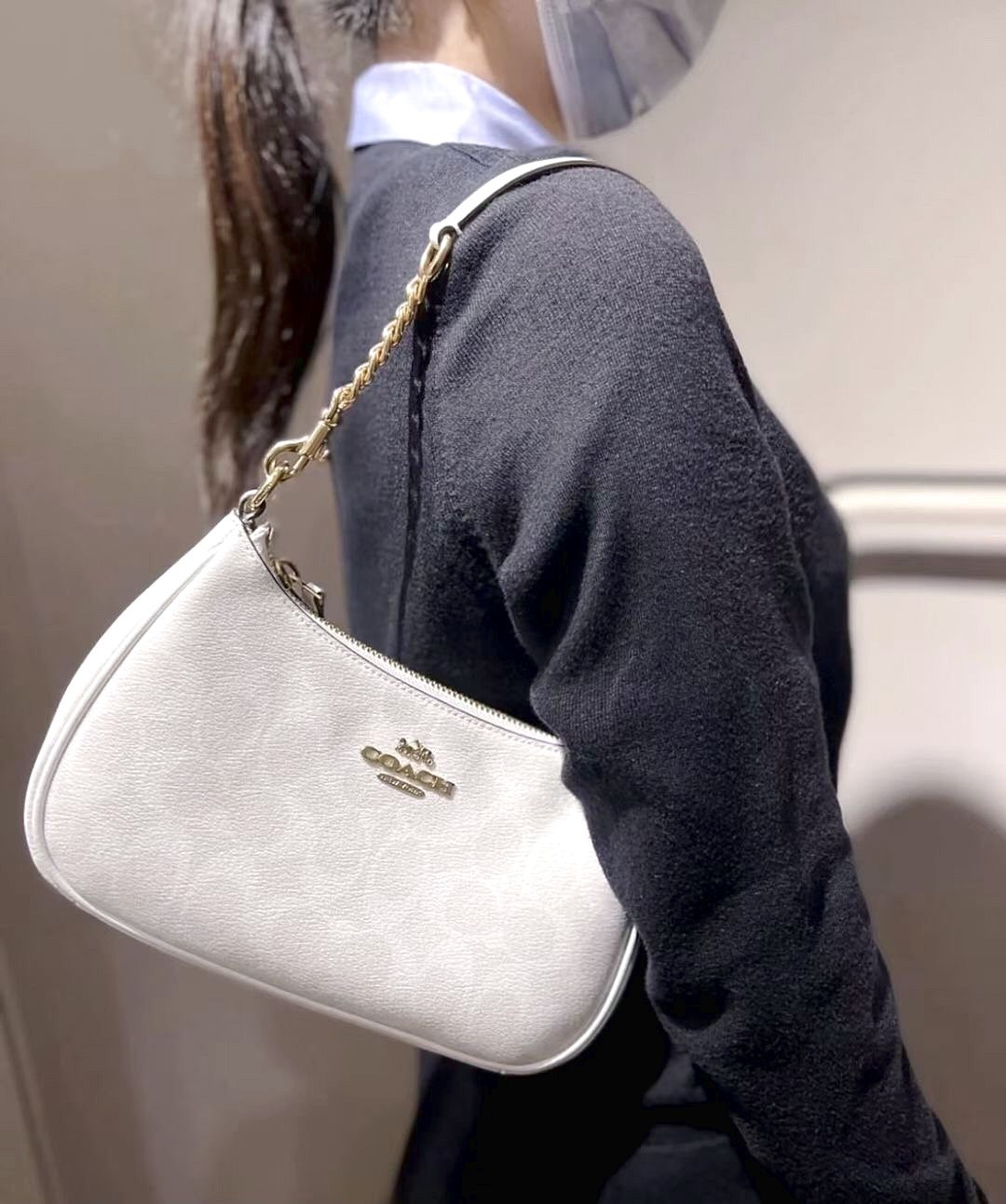 Coach Teri 2Way Shoulder Bag CA548 Signature Canvas White Smooth Leather Outlet