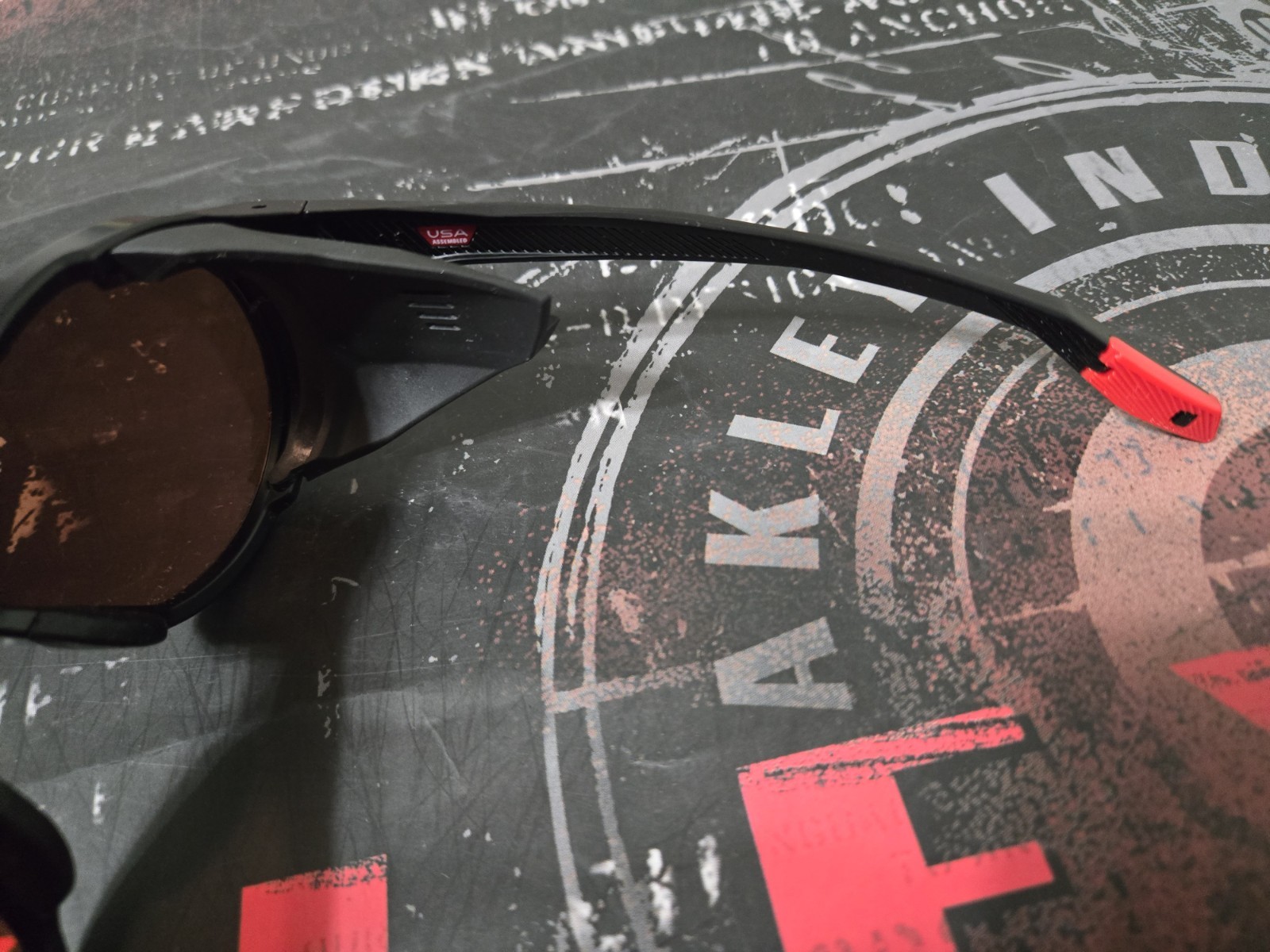 Rare Oakley Clifden Matte Black / Prizm Snow Torch Iridium Lenses OO9440-0356