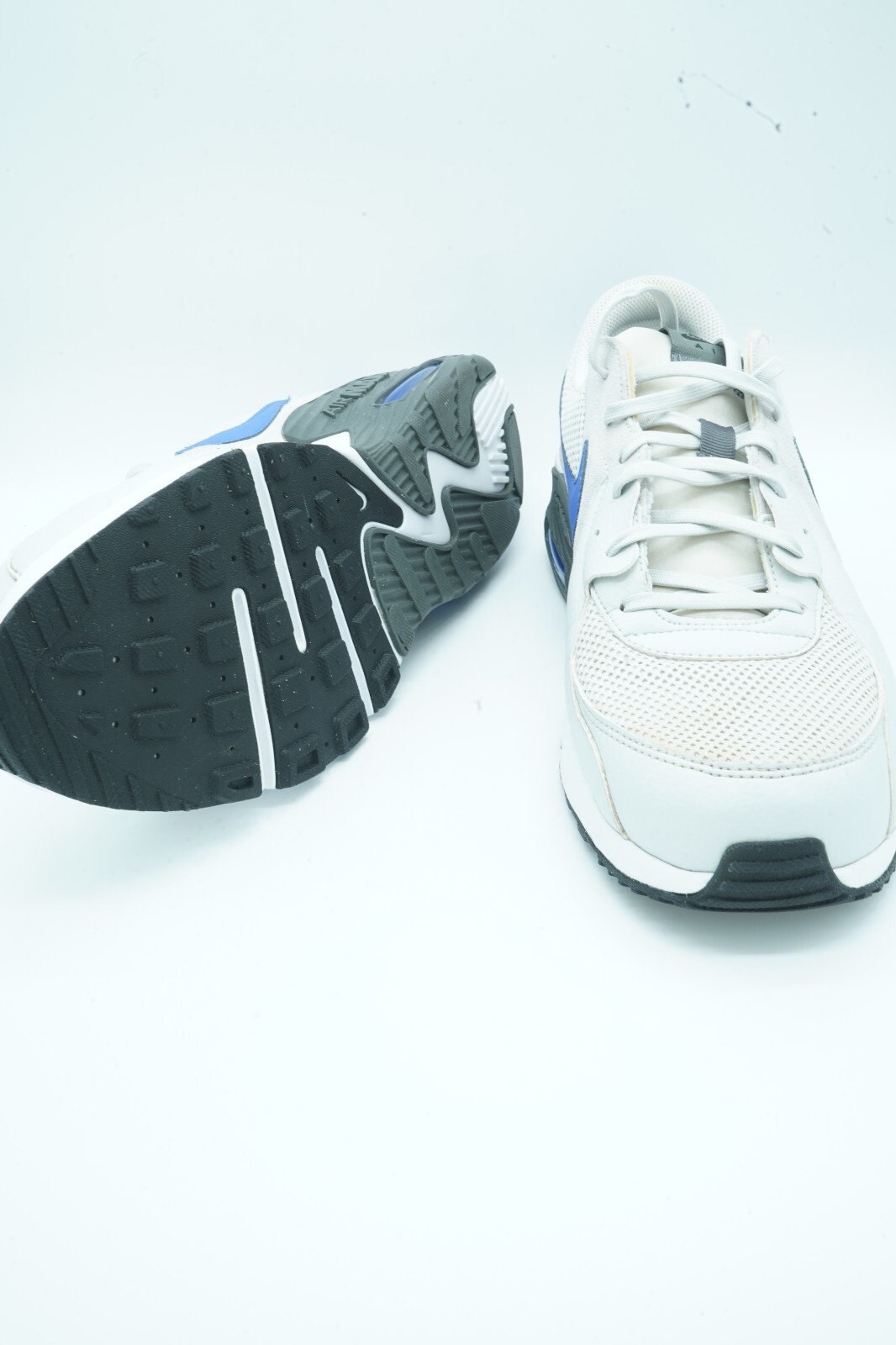 Nike Air Max Excee Hhite Game Royal size 13 Used in excellent condition as show