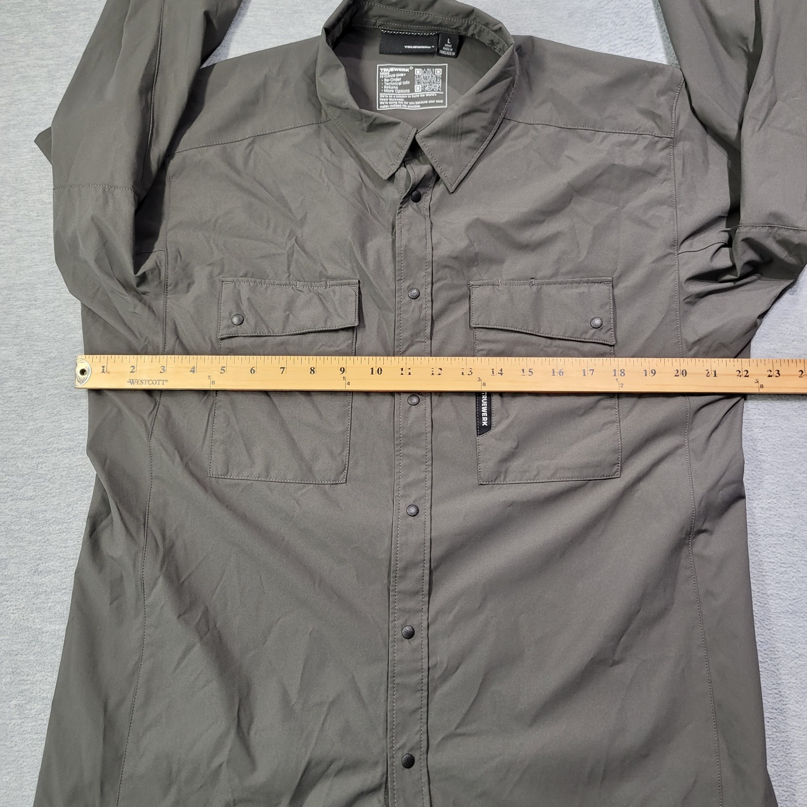 Truewerk Shirt Mens Large Gray LS Cloud Snap Up Flap Pockets Hiking Work