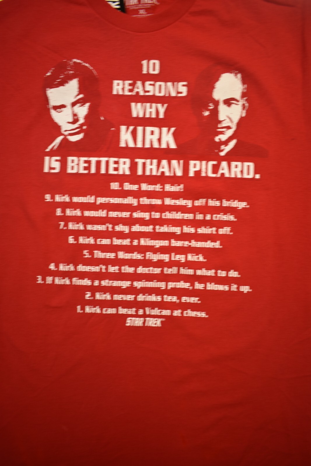 Star Trek Mens 10 Reasons Why Kirk is Better Than Picard Funny Shirt NWT XL, 2XL