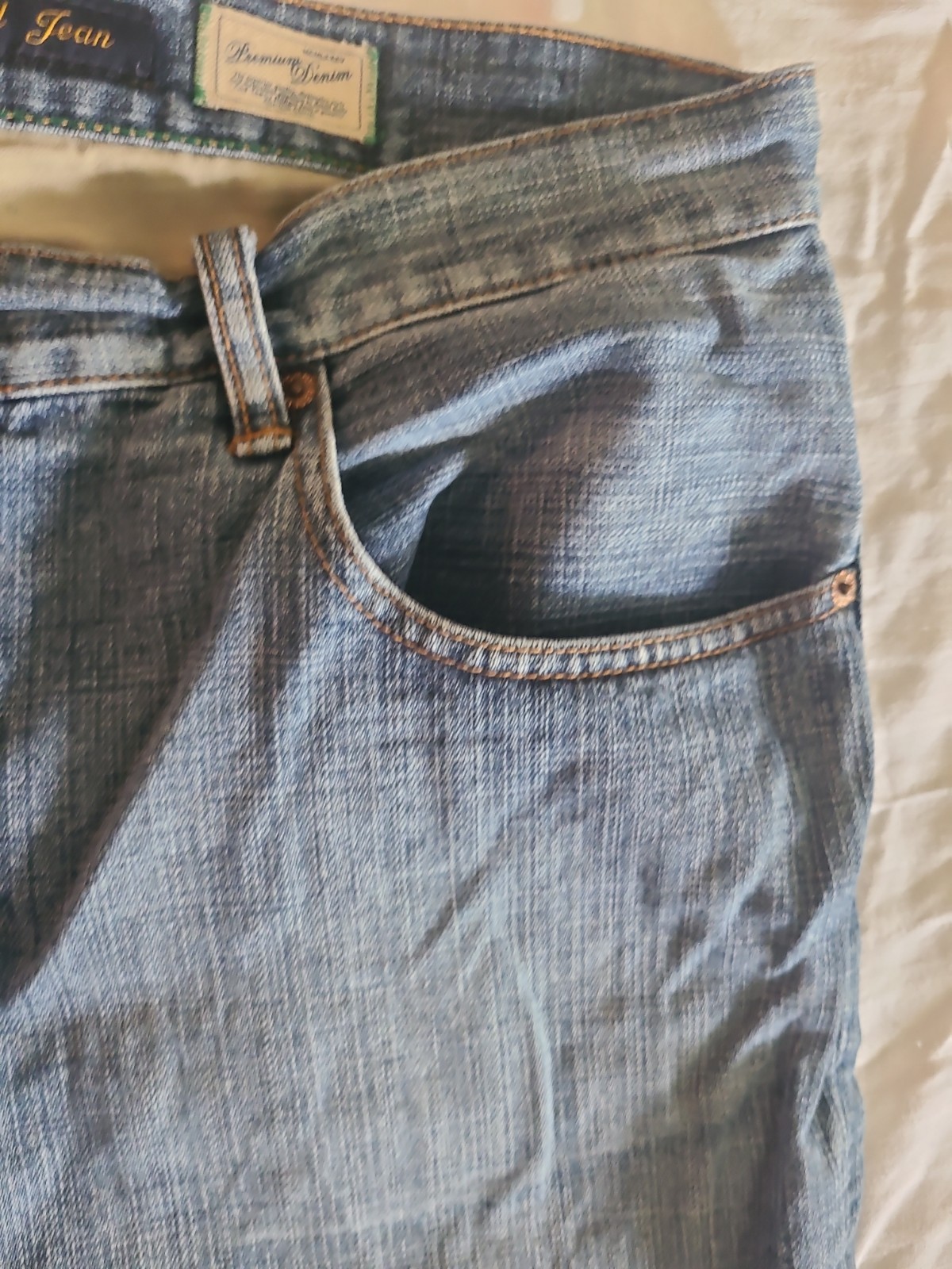 Tommy Hilfiger Mens Relaxed Fit Light Wash Blue Denim Jeans 38×30 Vintage