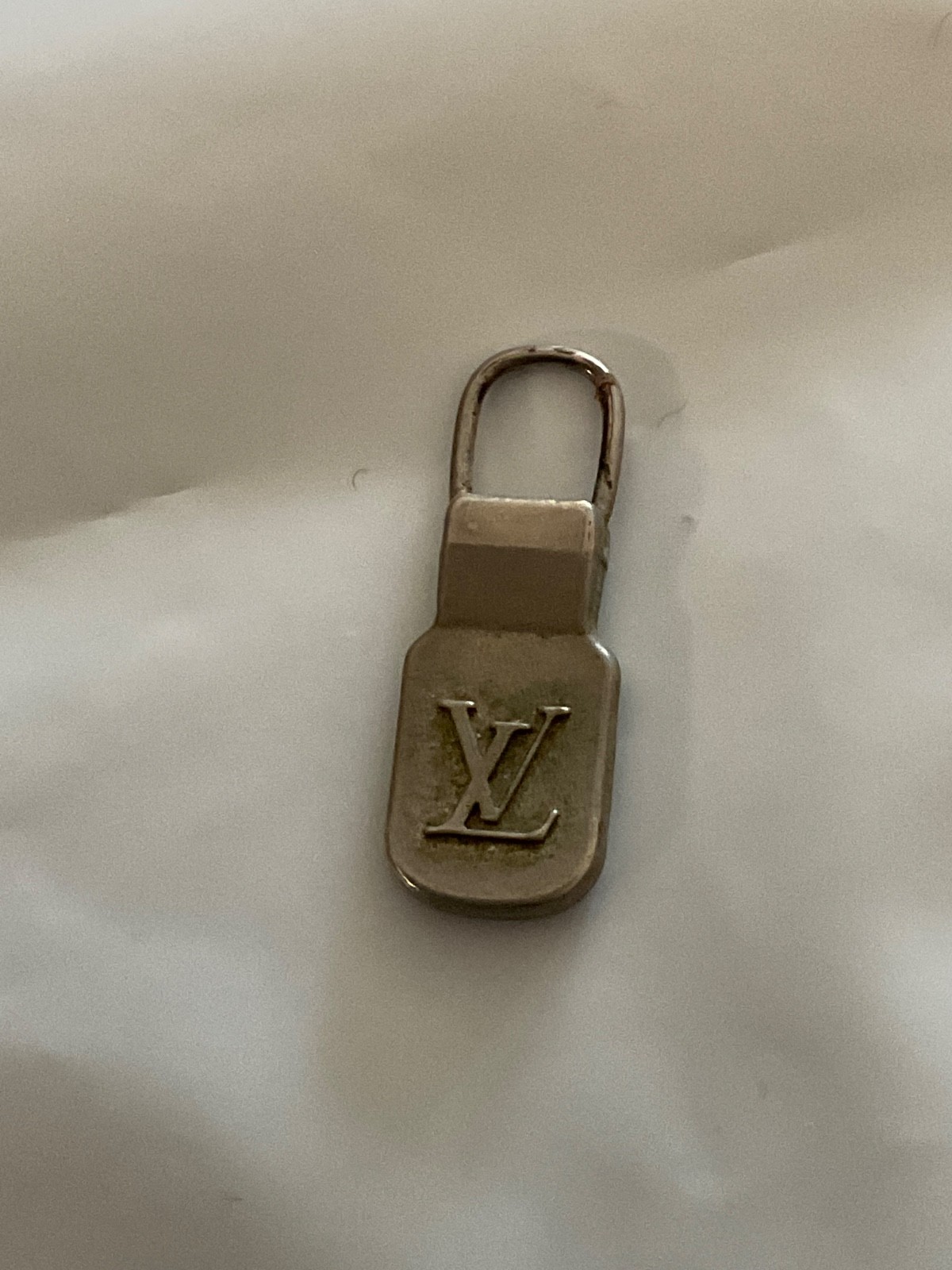 Louis Vuitton Metal Zipper Pull Vintage Repair Reuse Replace Crafts