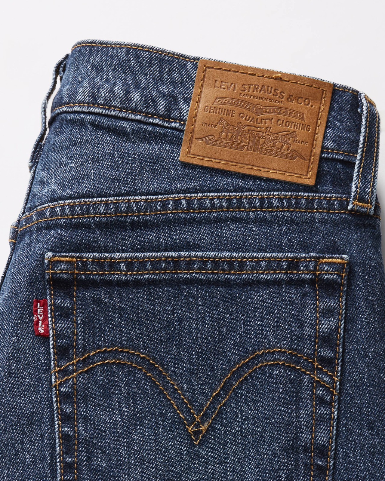 LEVI’S Wedgie Bootcut Women’s Jeans