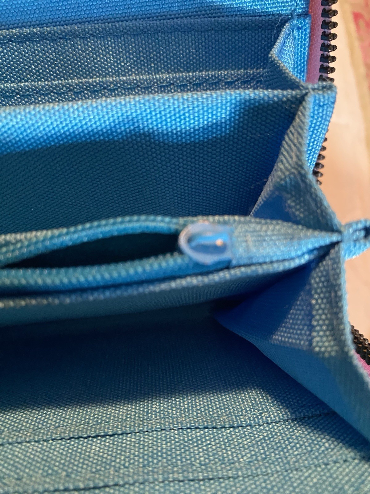 Simply Southern Wallet With wrist strap. Zip Closure