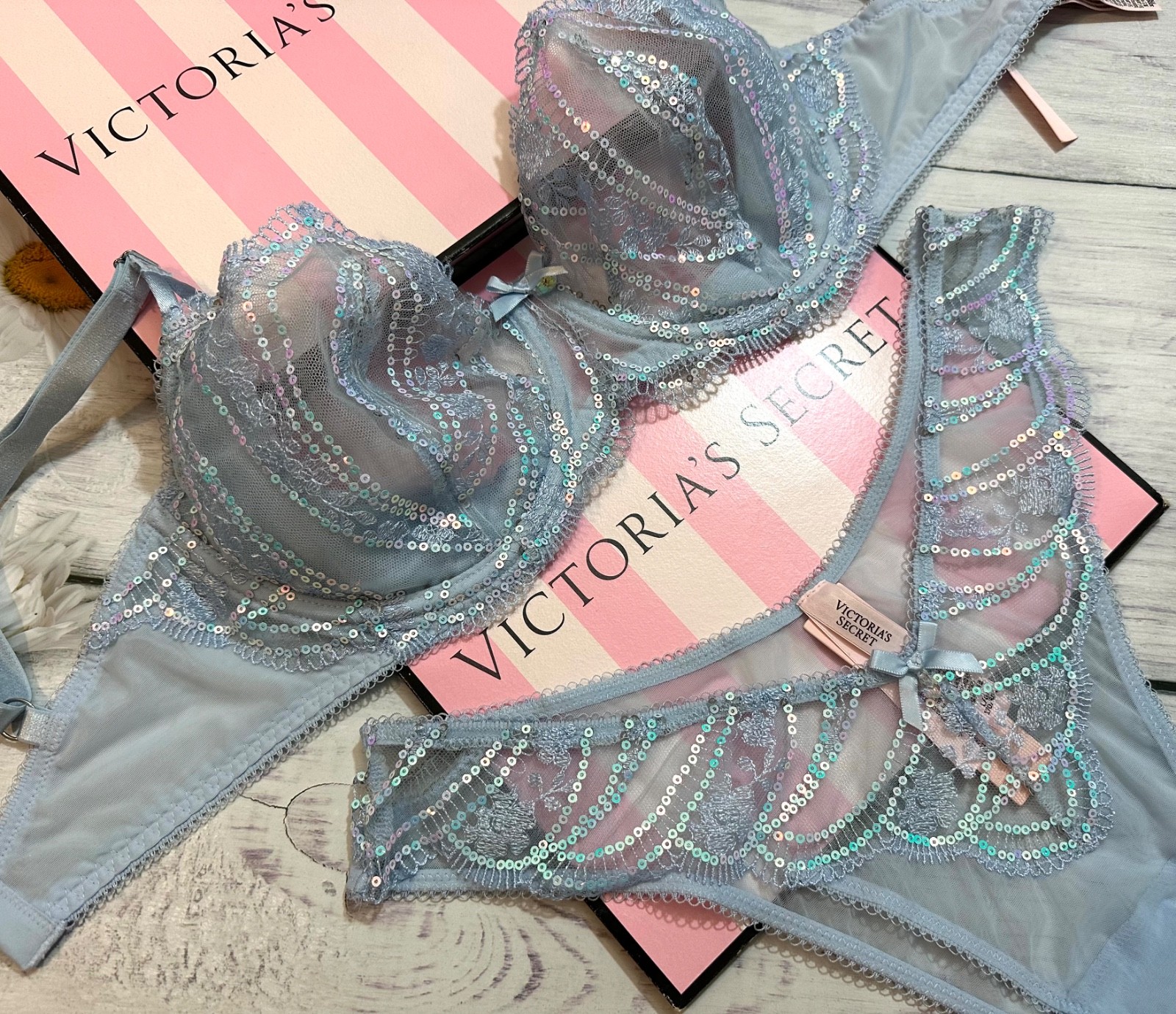 Victoria’s Secret Wicked Iridescent Embroidery Unlined Bra Panty Set Blue