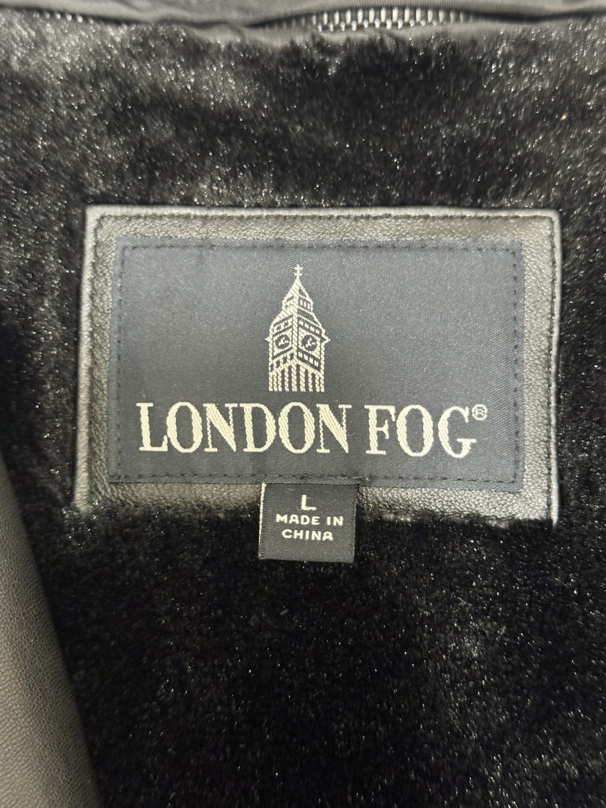 London Fog Women’s well-tailored Black Leather Long Overcoat Lined Size L Y2K