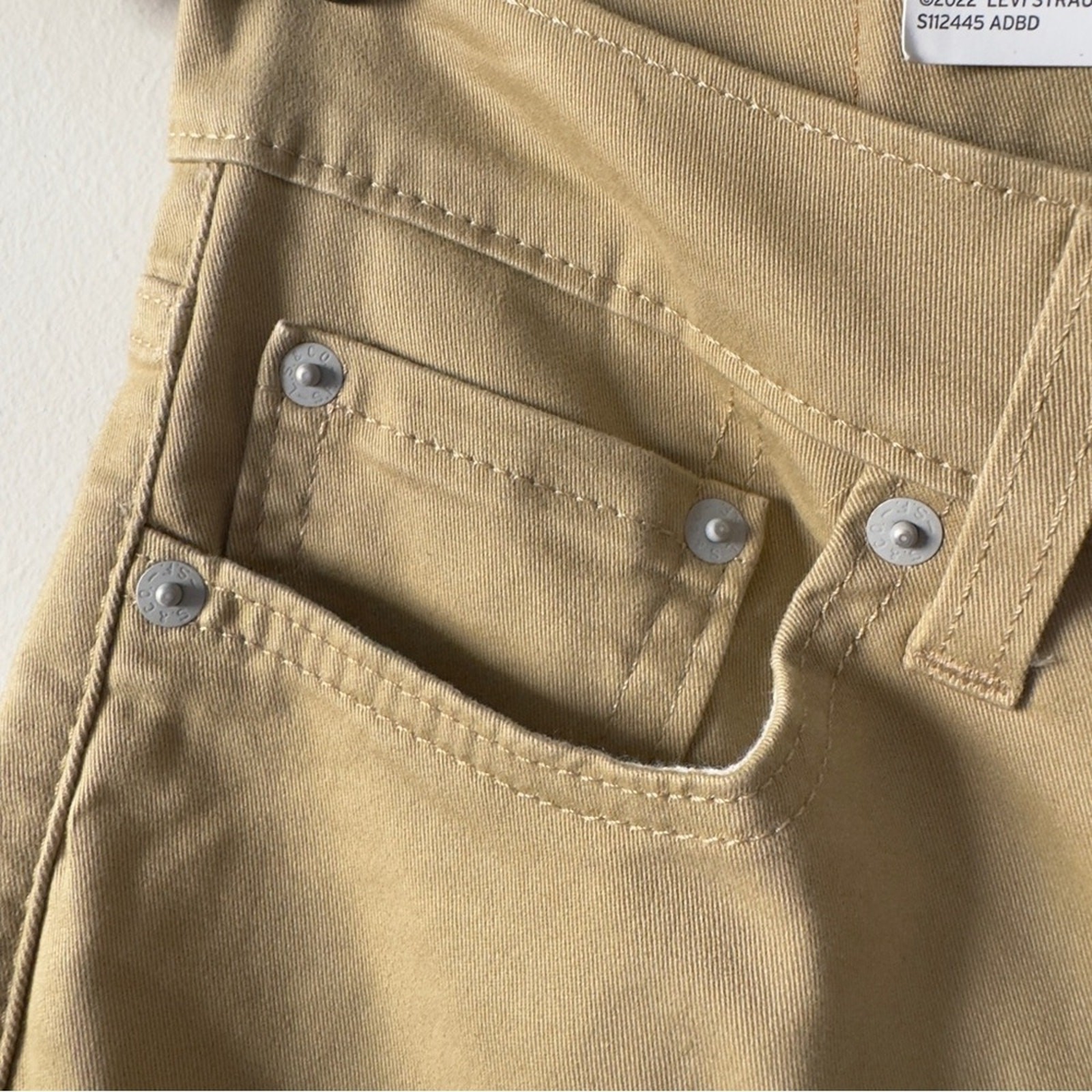 Levi’s 511 Slim All Seasons Tech Pants Tan Straight-Leg Stretch 28×30 Pockets