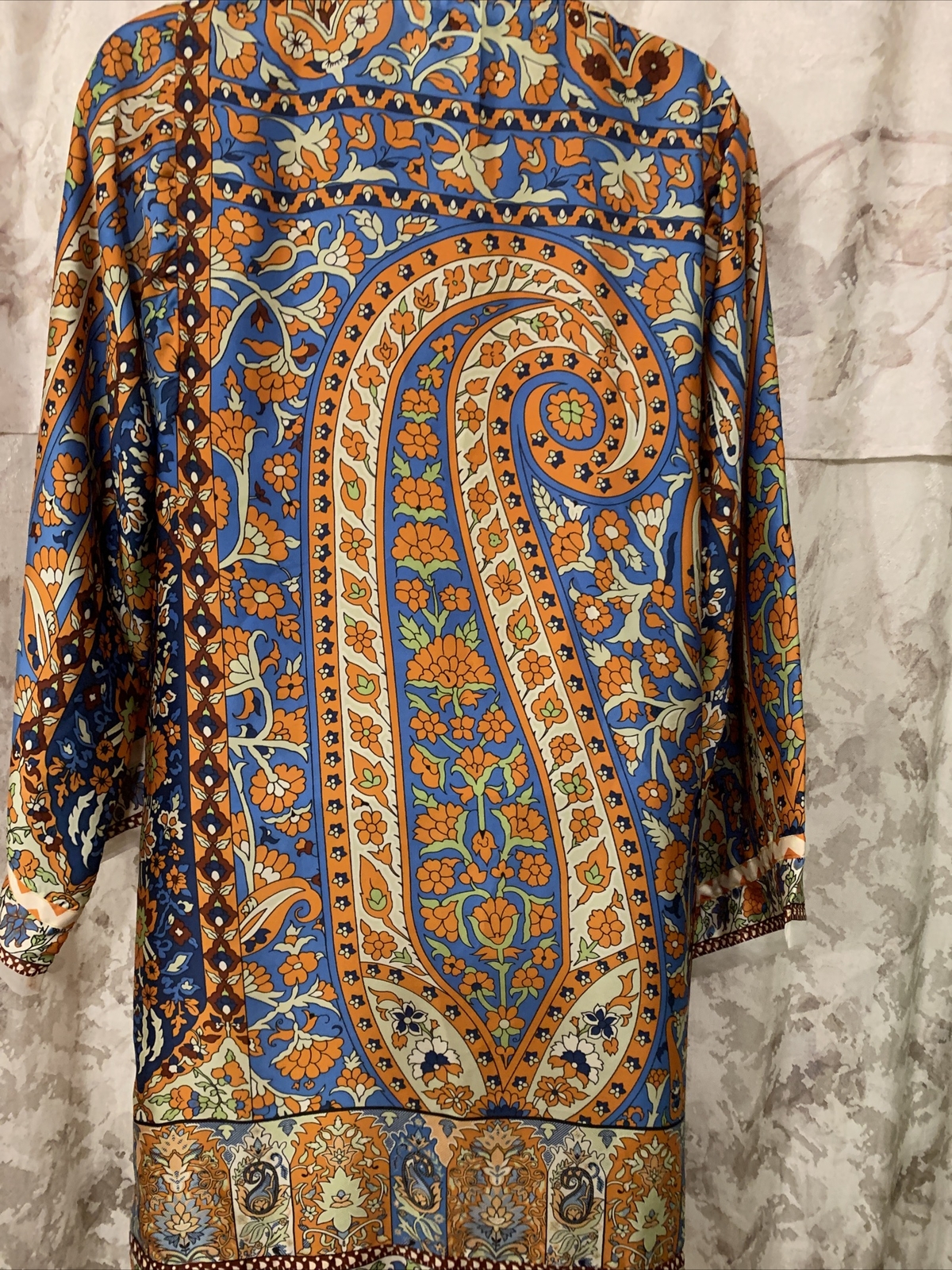 women Khaadi Kurti