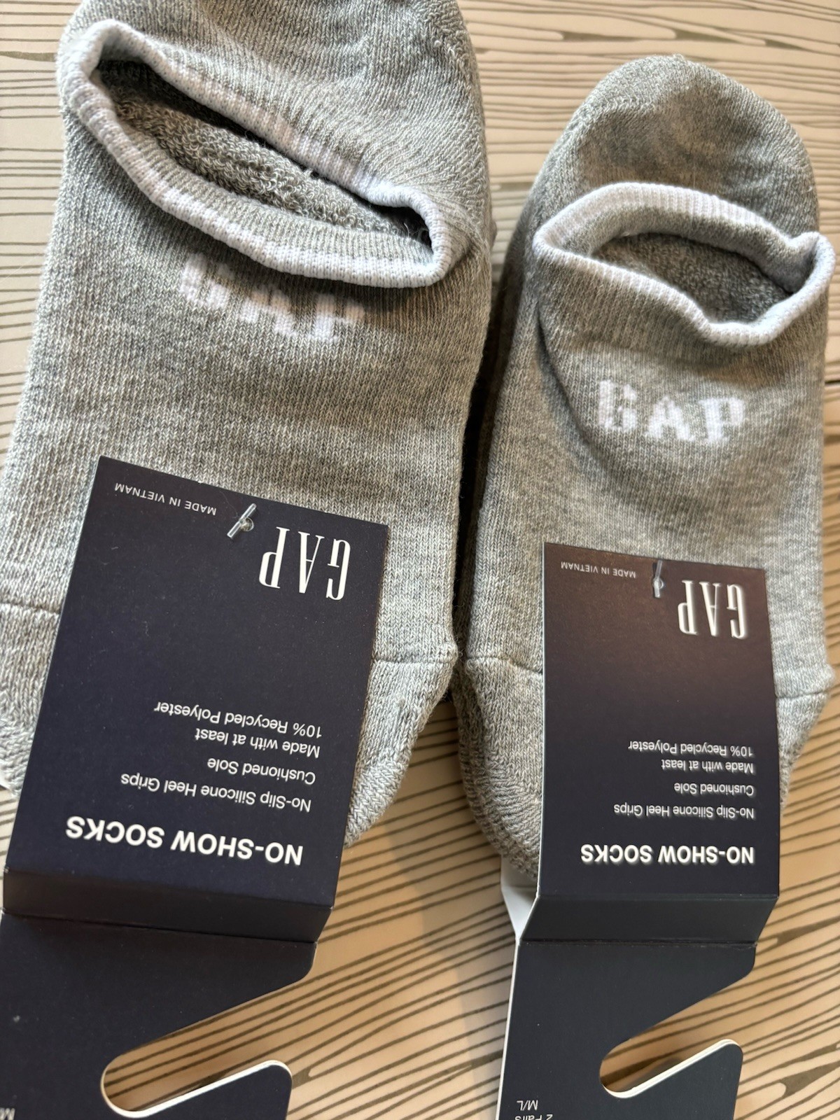 GAP 11 PAIRS NO SHOW QUARTER CREW SOCKS M/L GREY NAVY NWT! $82