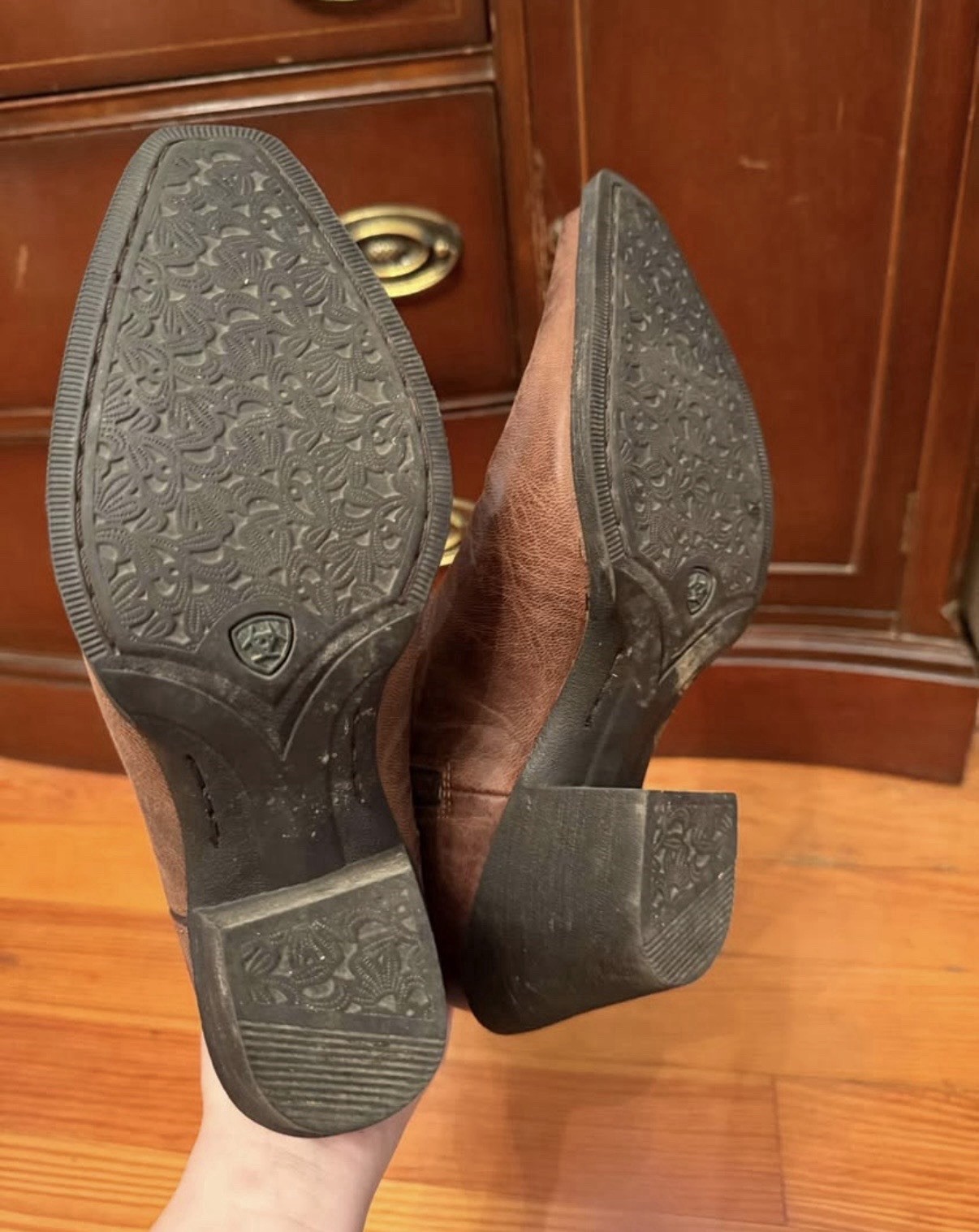 Women’s Ariat 7.5R Short Boots