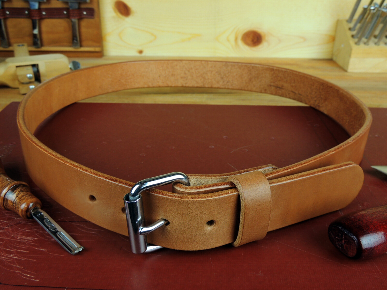 Men’s 1 1/2″_Heavy Duty Leather Gun Holster CCW Work Belt_Amish Handmade_1.5″
