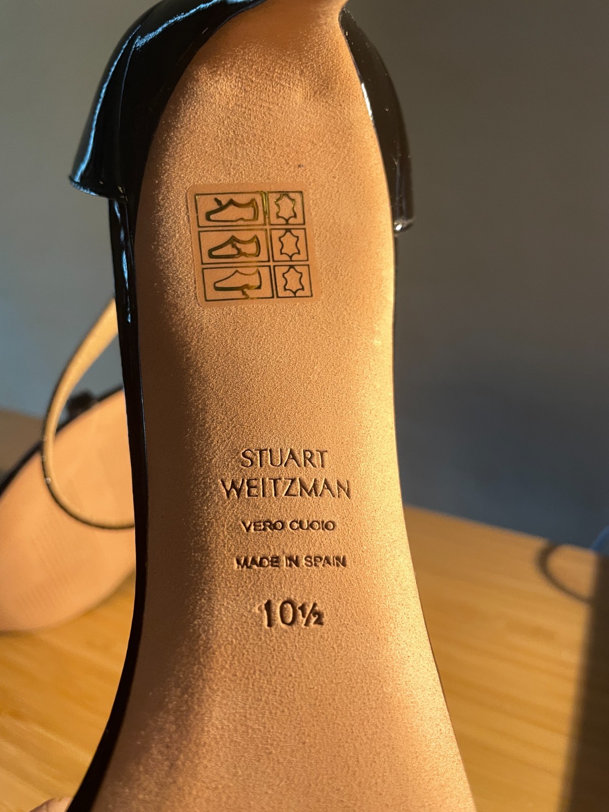 Stuart Weitzman Nudistsong US10.5 Black Patent Leather MSRP $500CAD New W/O Box