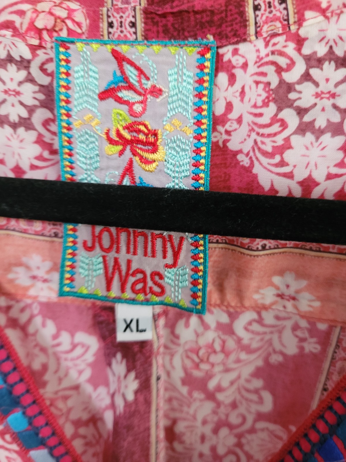 Johnny Was Rayon V Neck Size XL Lightweight Summer Blouse