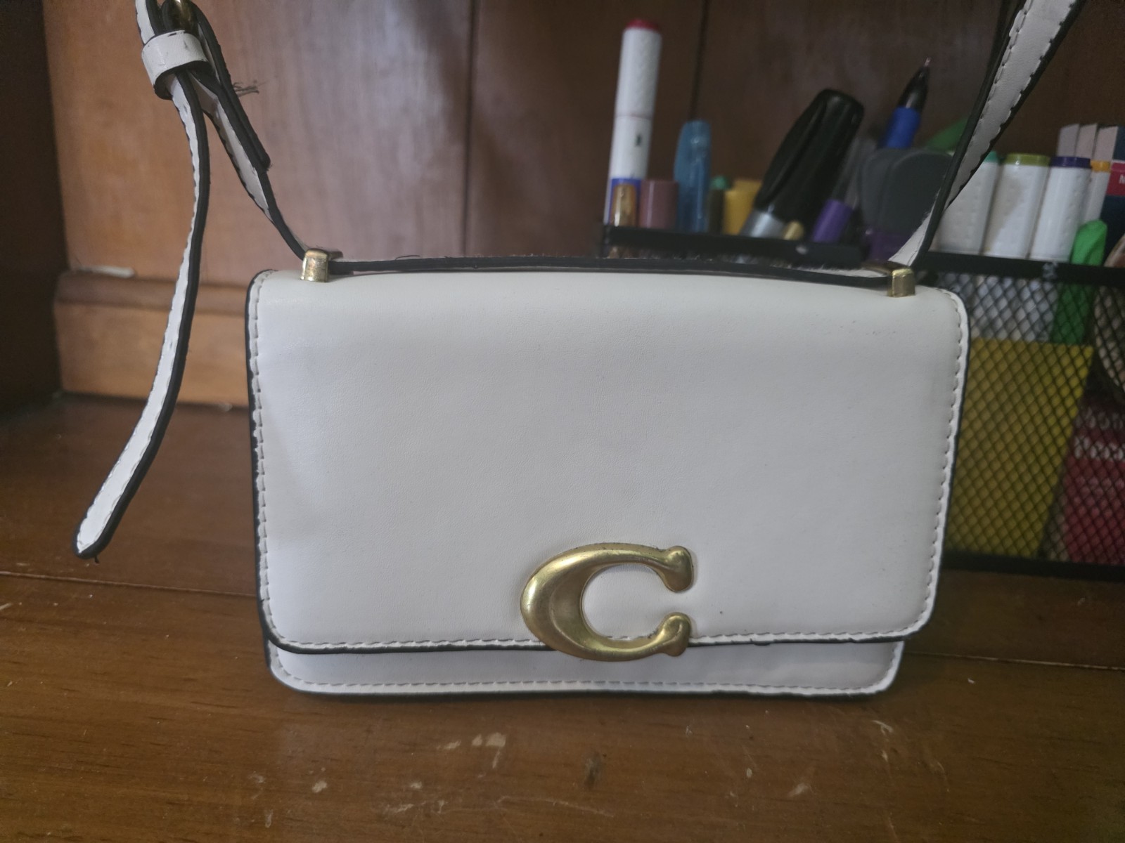 Coach White Small Crossbody Bag Magnetic Flap Gold Tone C Logo Detachable Strap
