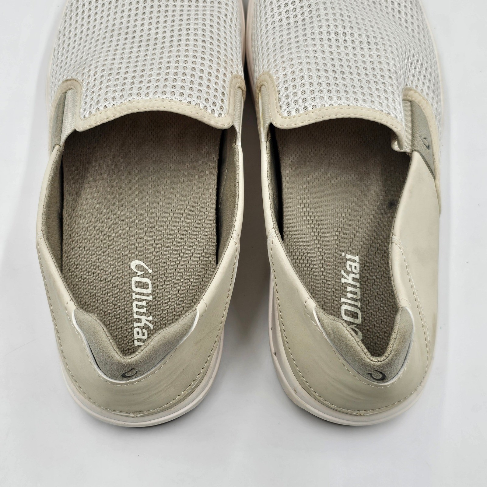 OluKai Lae’ahi Men’s Slip On Mesh Sneakers Bone Pavement 10443-1919 Size 12