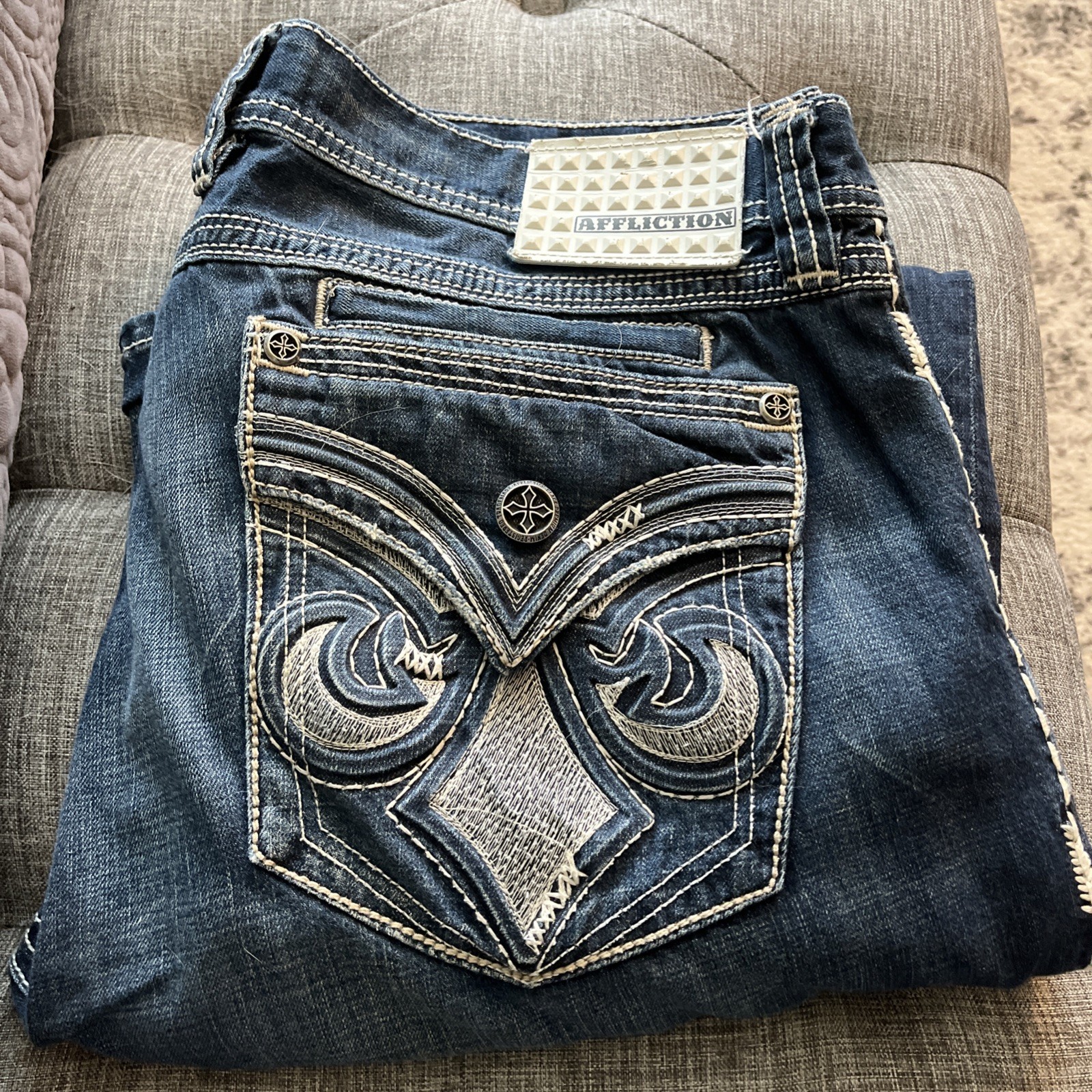 Affliction Jeans Mens 40X34 Cooper Straight Leg Thick Stitch Embroidered