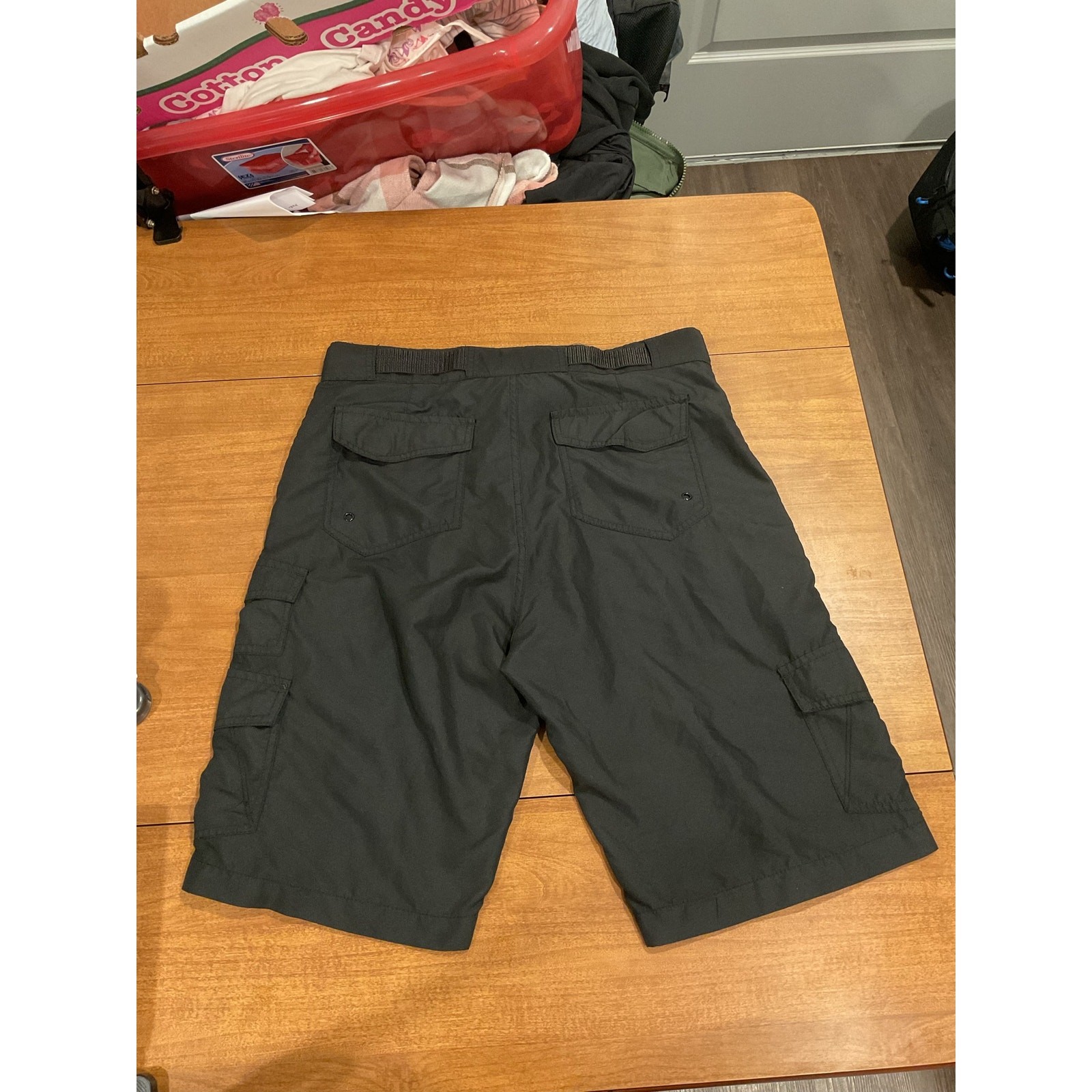 IRON CO. Men’s Black Utility Cargo Shorts with Belt-107