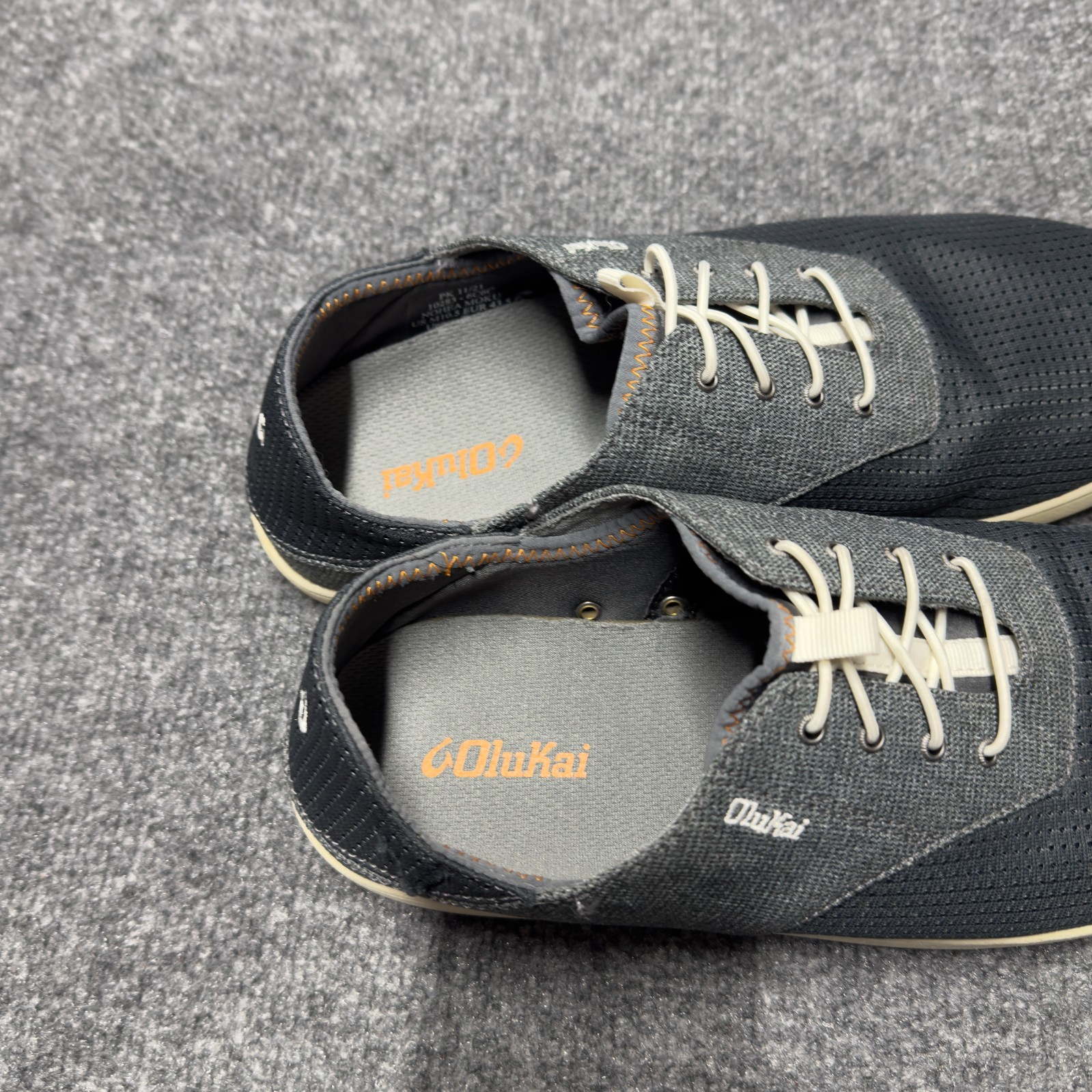 OluKai Nohea Moku Sneaker Dark Gray 10283 6C6C Men US 10.5 Boat Shoes