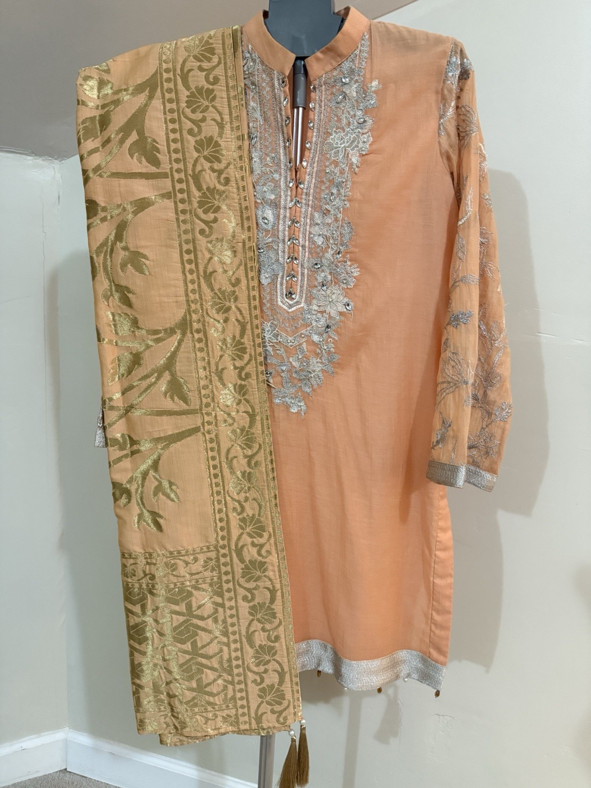 Pakistani Designer Sapphire Women 2 Pc Outfit for Formal Wear