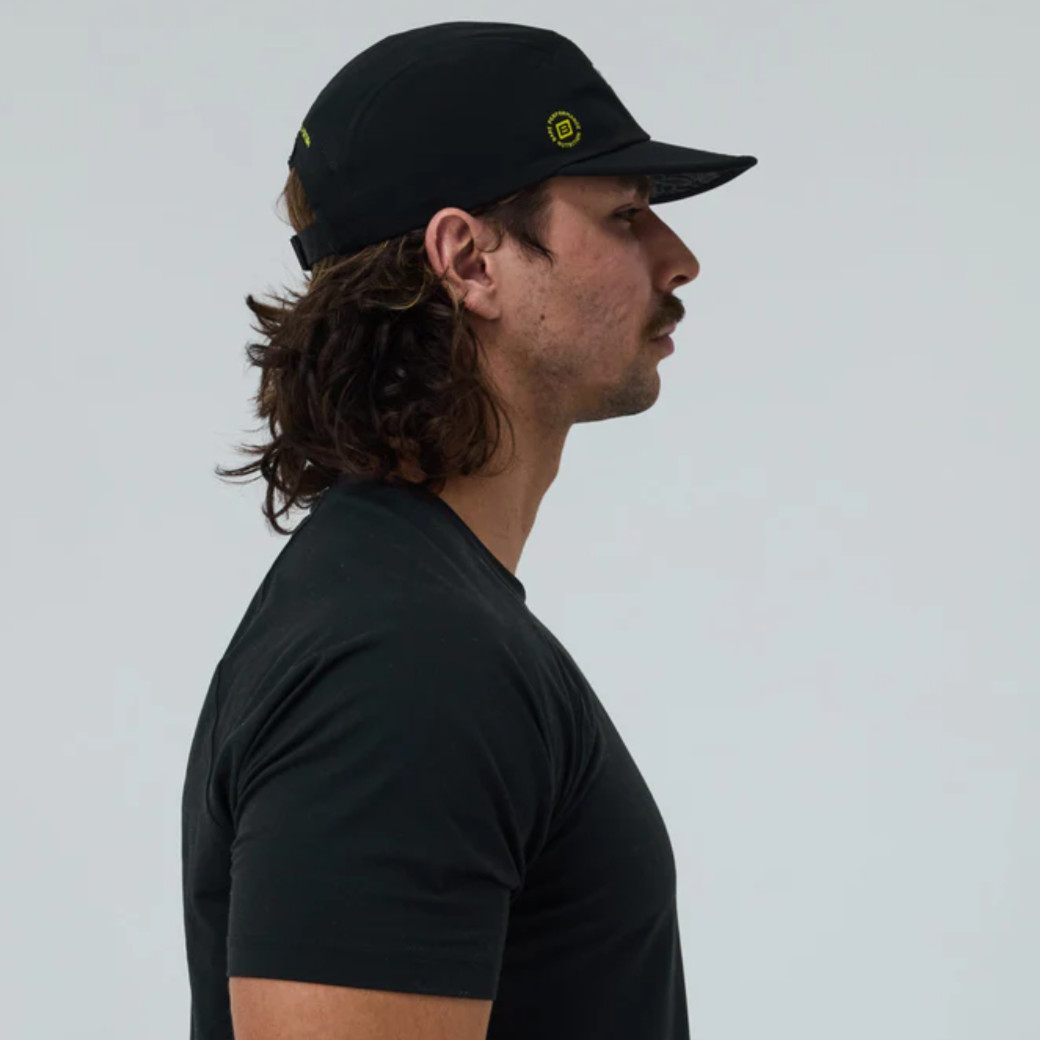 GO ONE MORE Running Hat NWT Ciele Limited