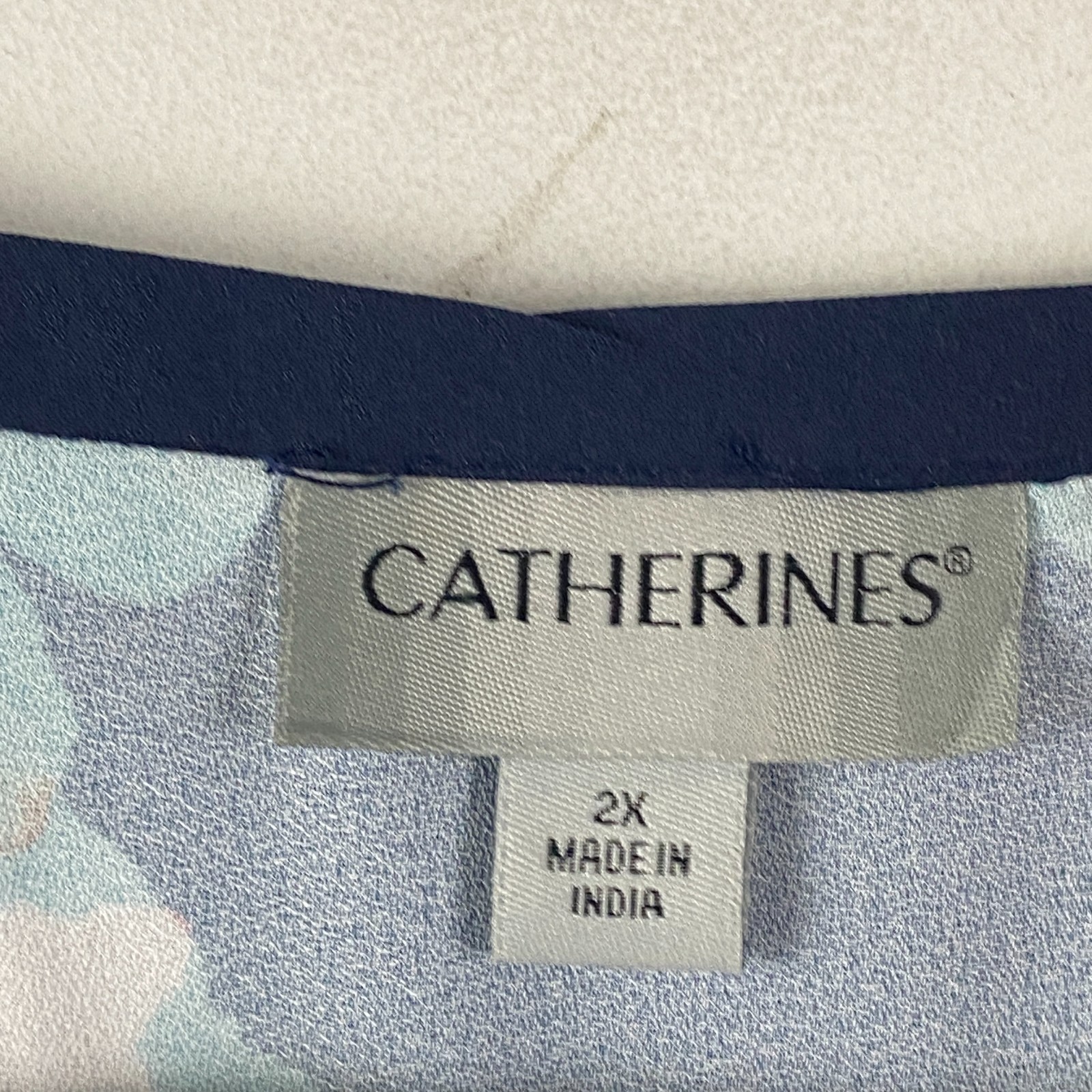 Catherines Embellished 3/4 Sleeves Floral Tunic Size 2X Split Neck Pullover