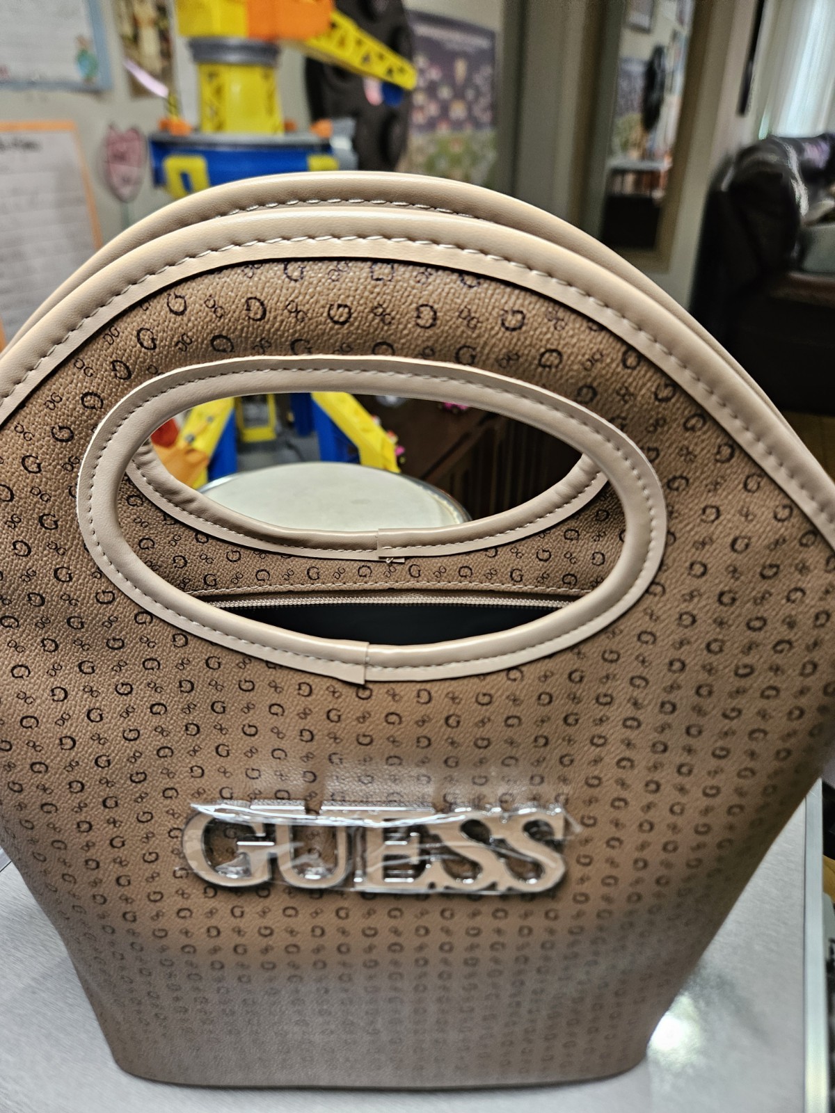 Guess NEW Insulated Lux Lunch Picnic Tote Bag Burnaby TRAVEL Cocoa Mo.RCK9834081