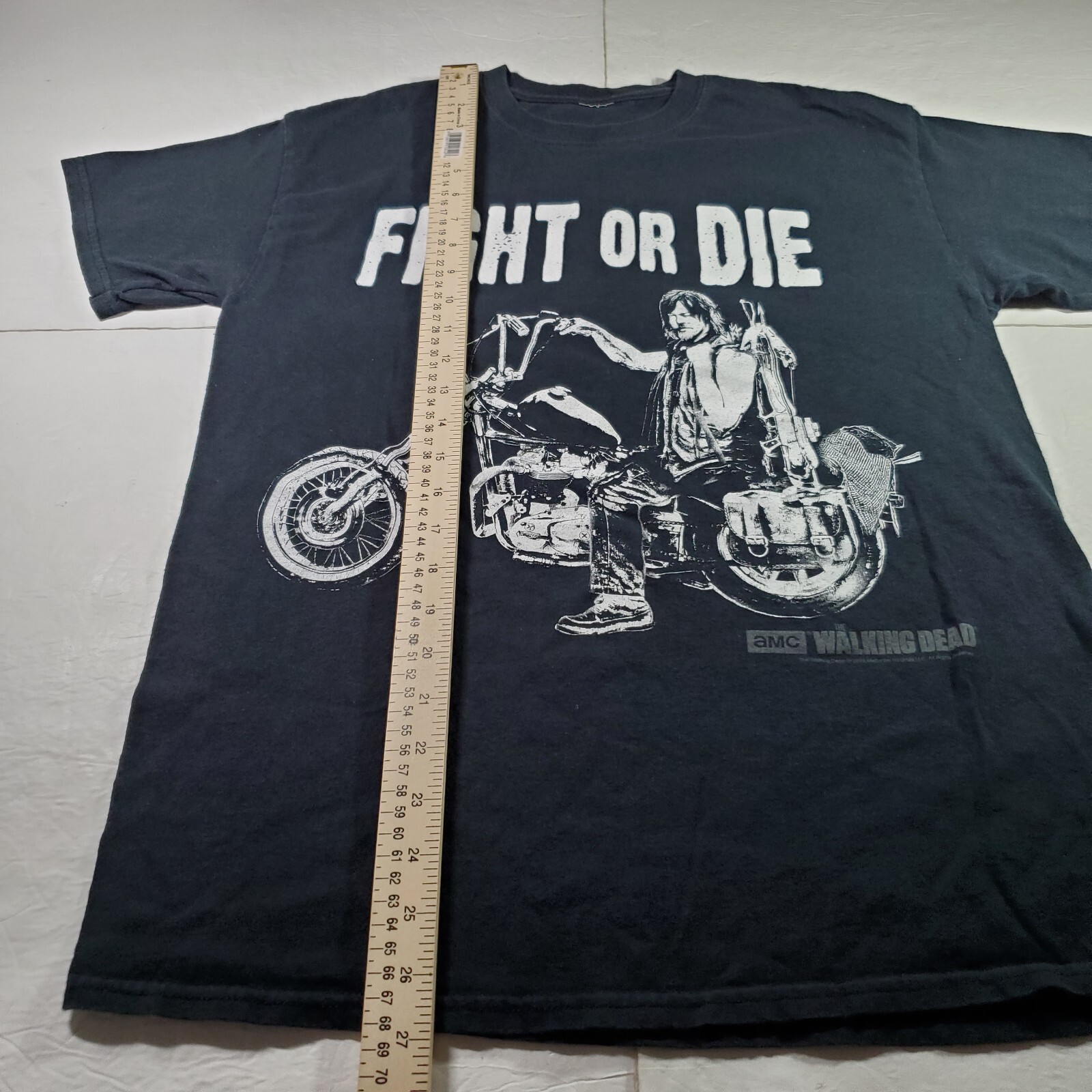 The Walking Dead Fight Or Die T Shirt Men’s Sz Medium Daryl Dixon Motorcycle