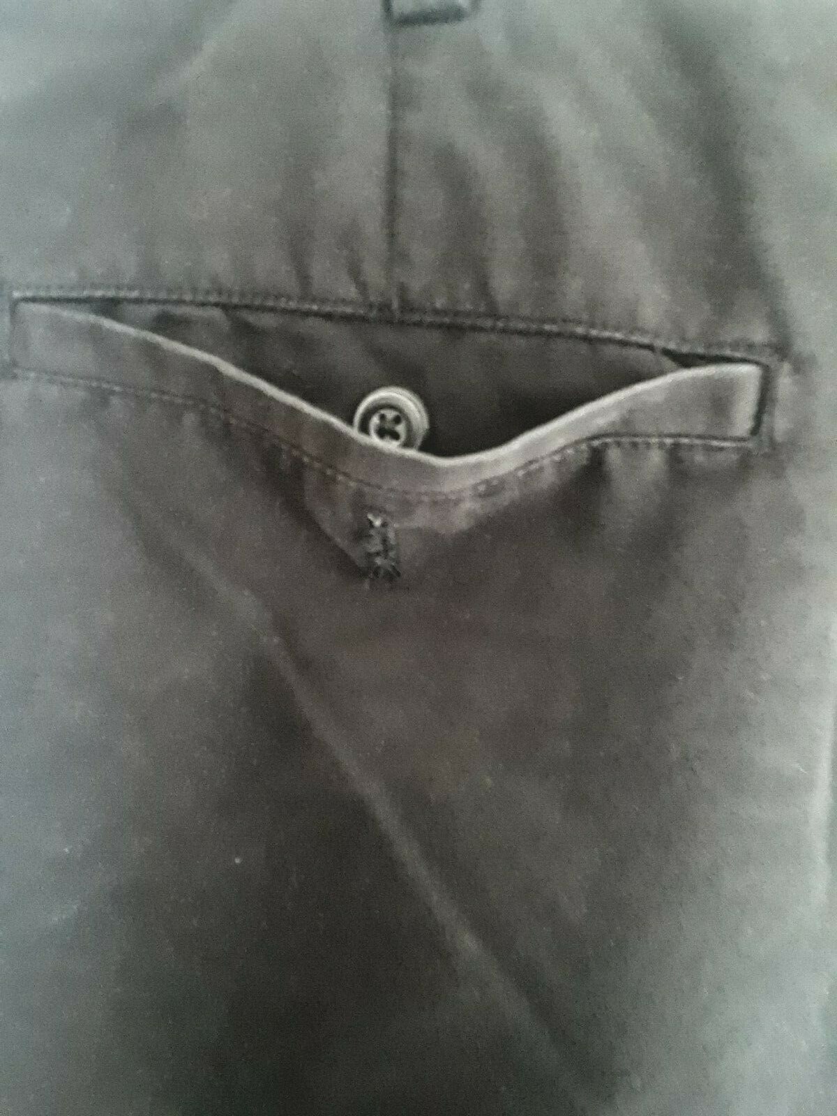 TA1-16 George Golf sz 38 Pleated shorts color black