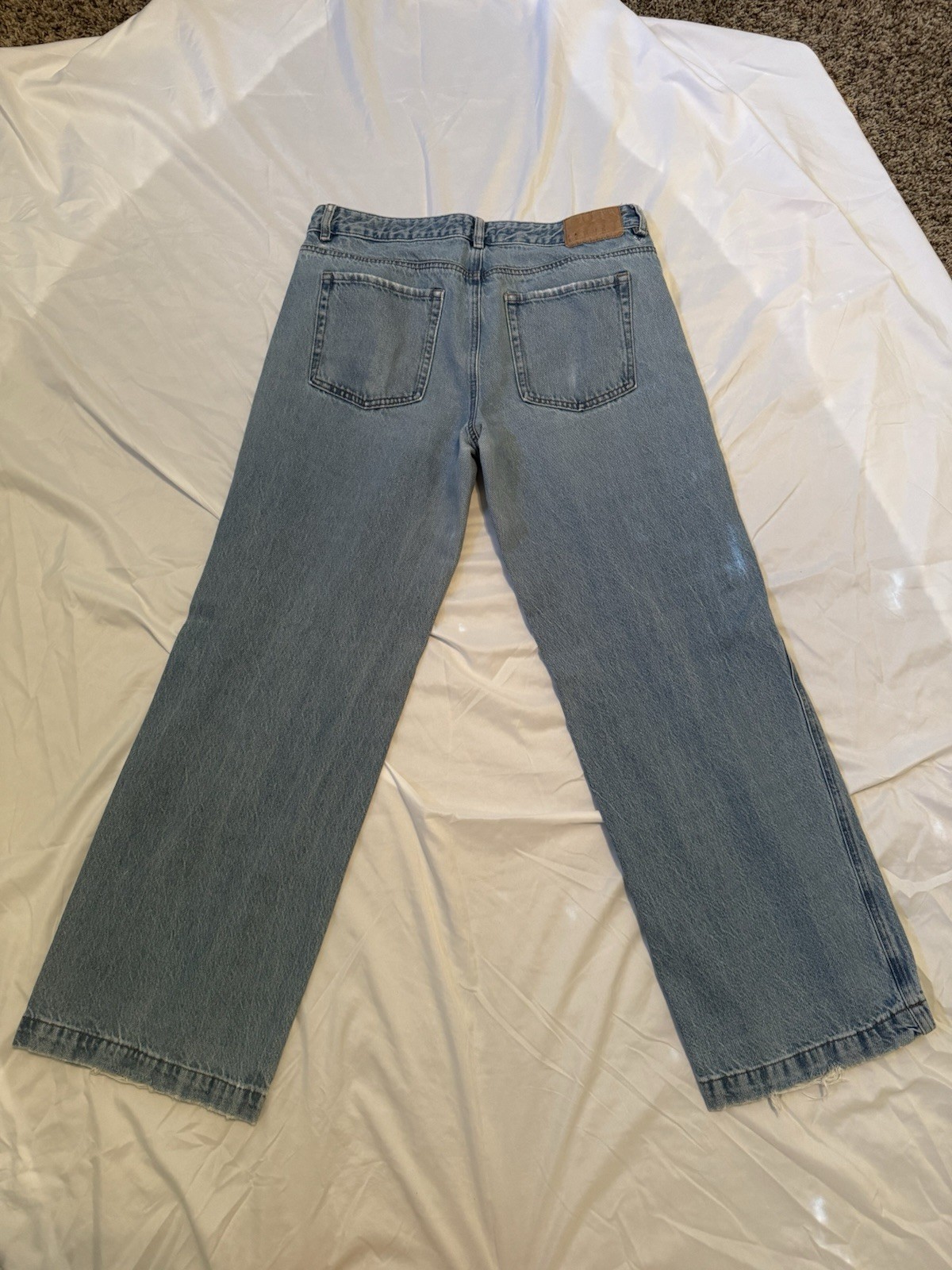 PacSun Women’s Blue Light Wash Low Rise Wide-Leg Jeans 5-Pocket Button Zip