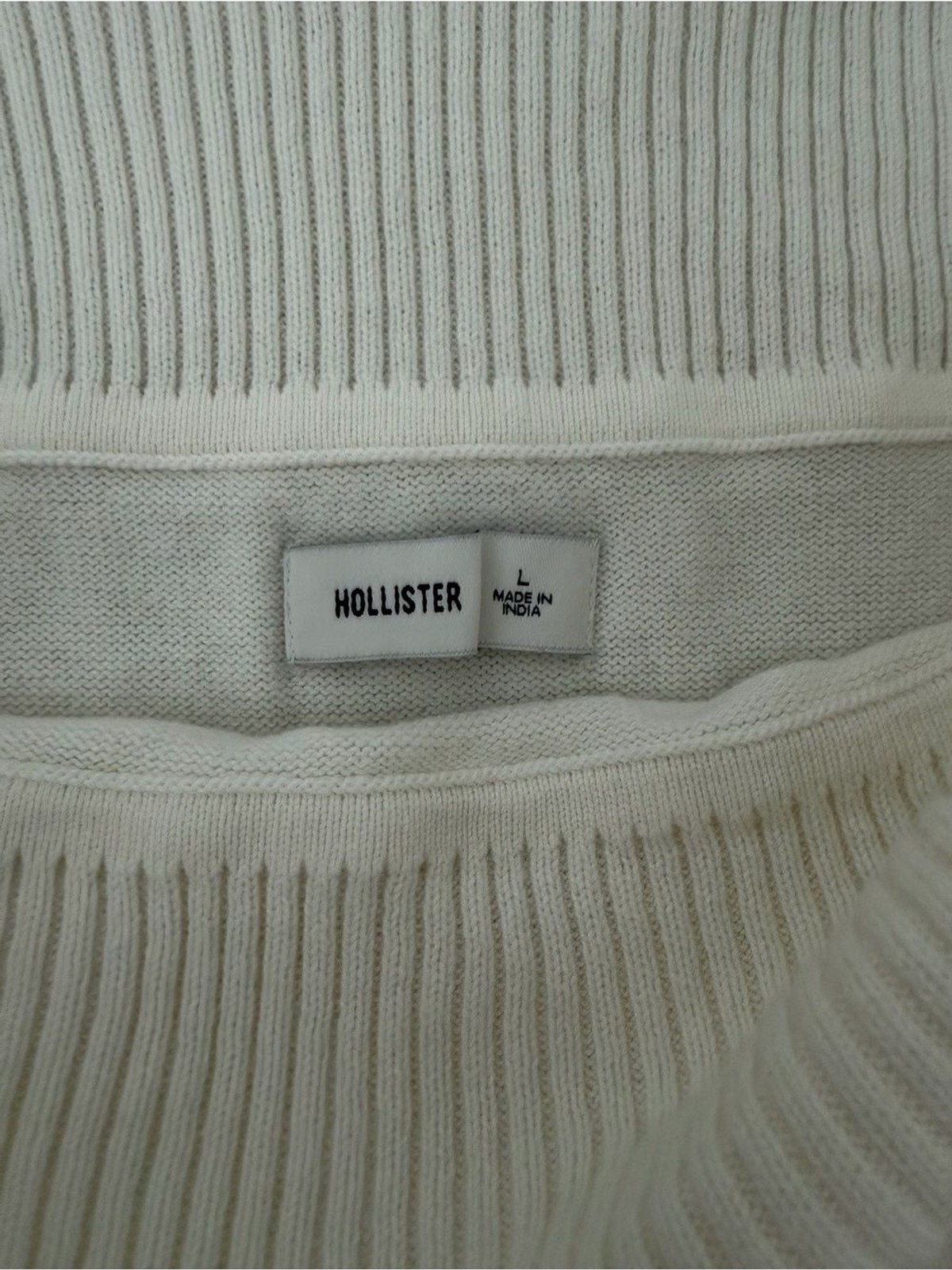 Hollister Off-Shoulder Ribbed Hem Sweater – Cream