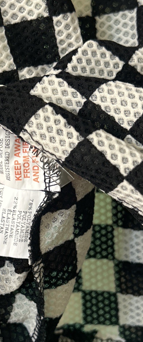 Elli White Black White Checkerboard Mesh Top Long Sleeve Large