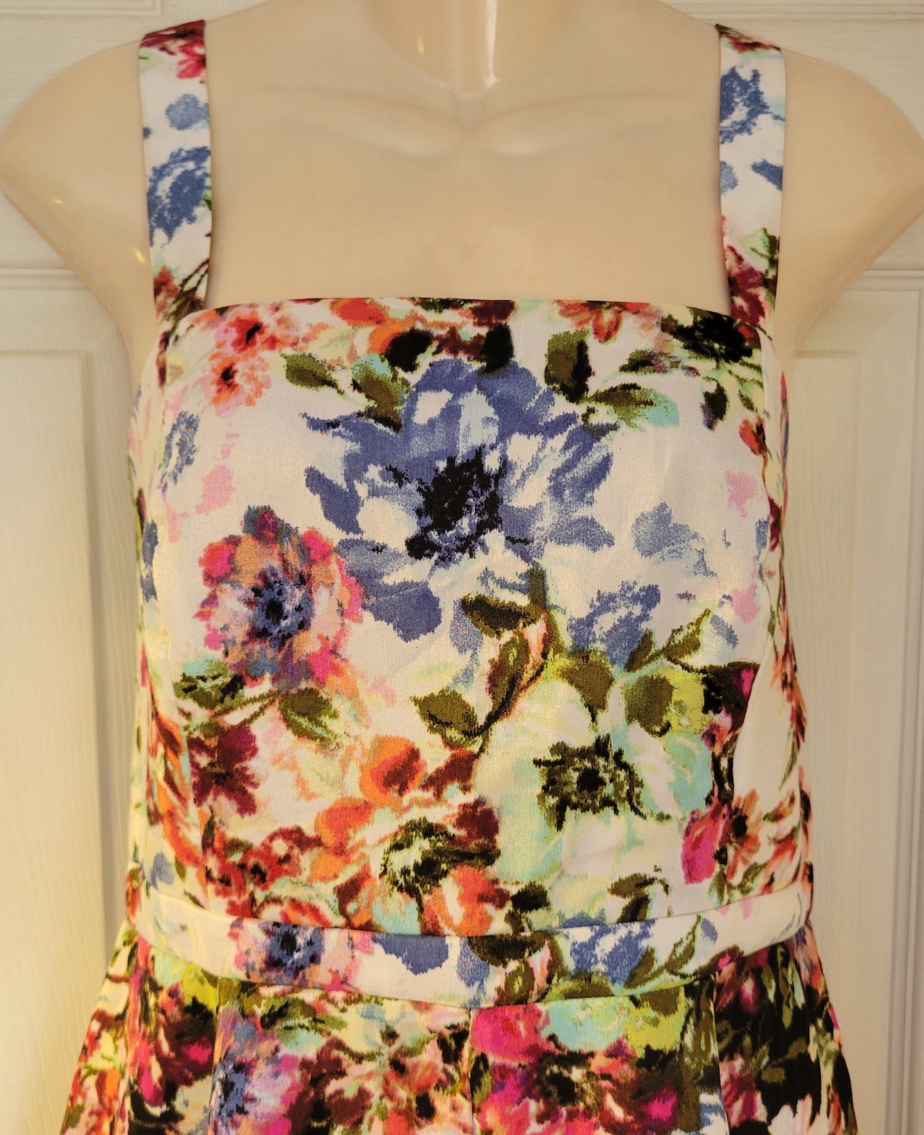 Gabby Multicolor Floral Sundress With Layered Chest Sheath Size 12