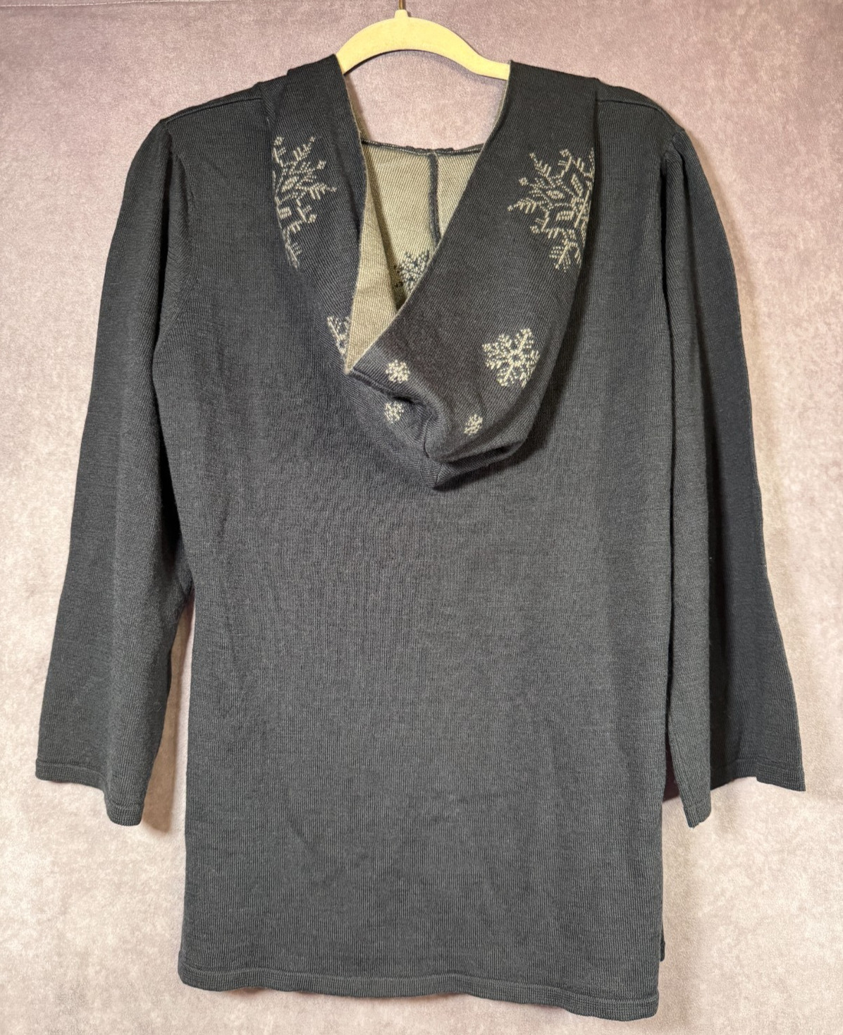 New Natural Reflections Wool Blend Sweater Hooded Snowflakes Buttoned LARGE