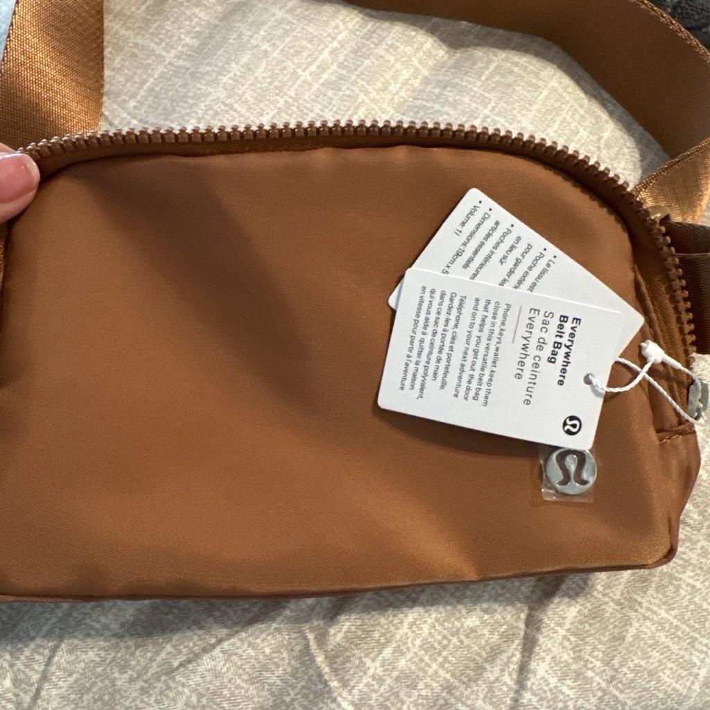 Lululemon Women’s Everywhere Belt Bag Copper Brown Orange