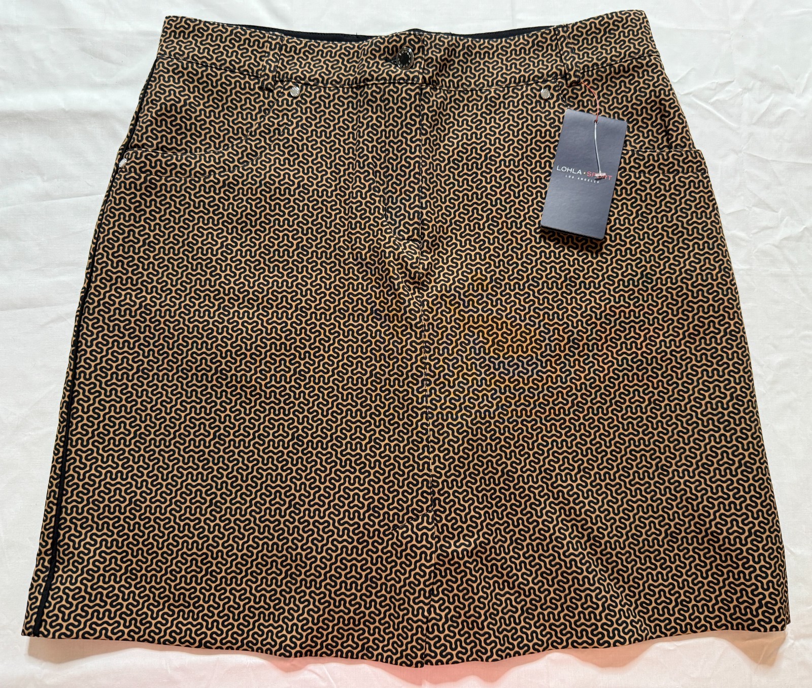 NWT WOMEN’S LOHLA SPORT GOLF SKORT/SKIRT – SIZE: 4 – ALMOND PRINT (A4.8)